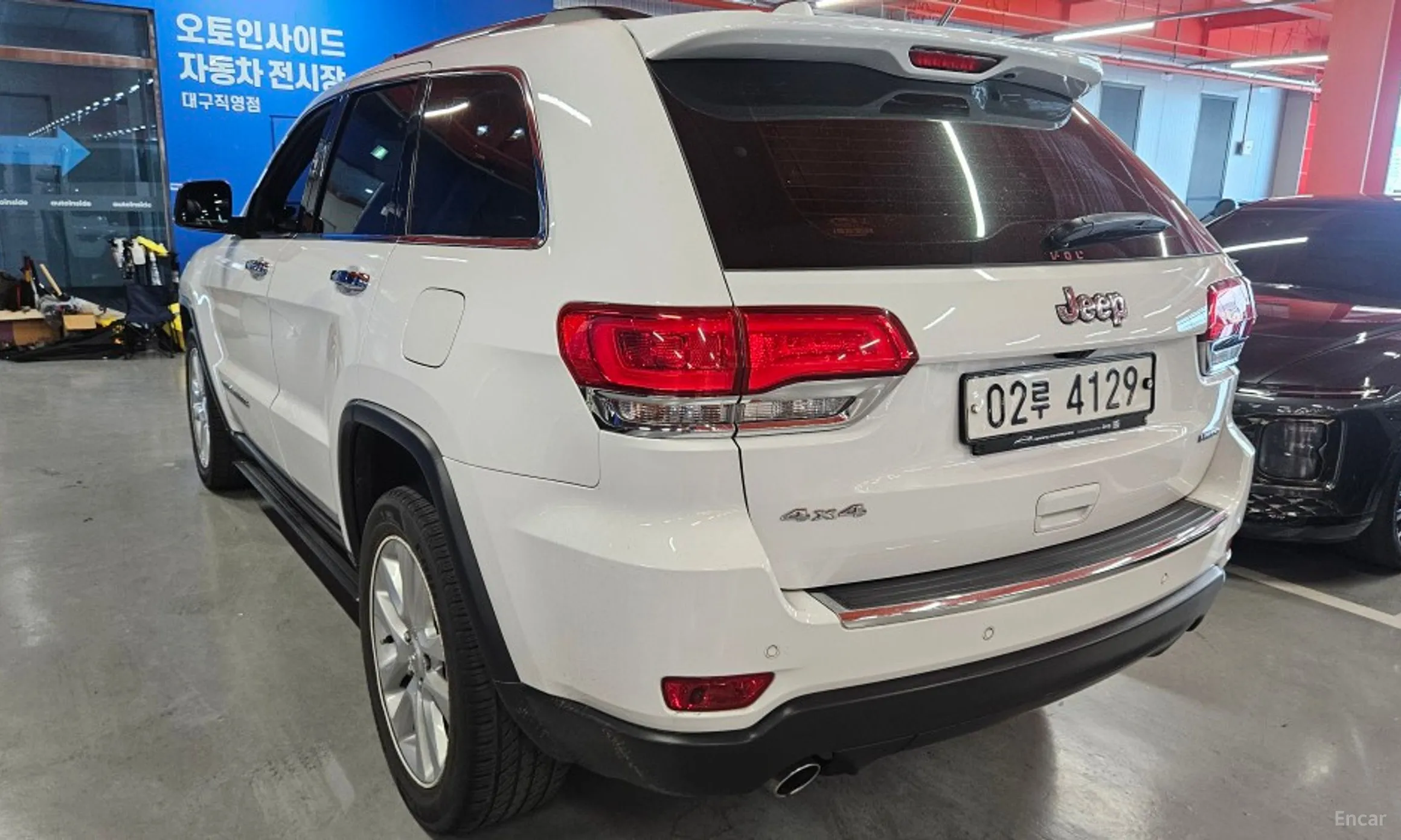 Jeep Grand Cherokee превью 3