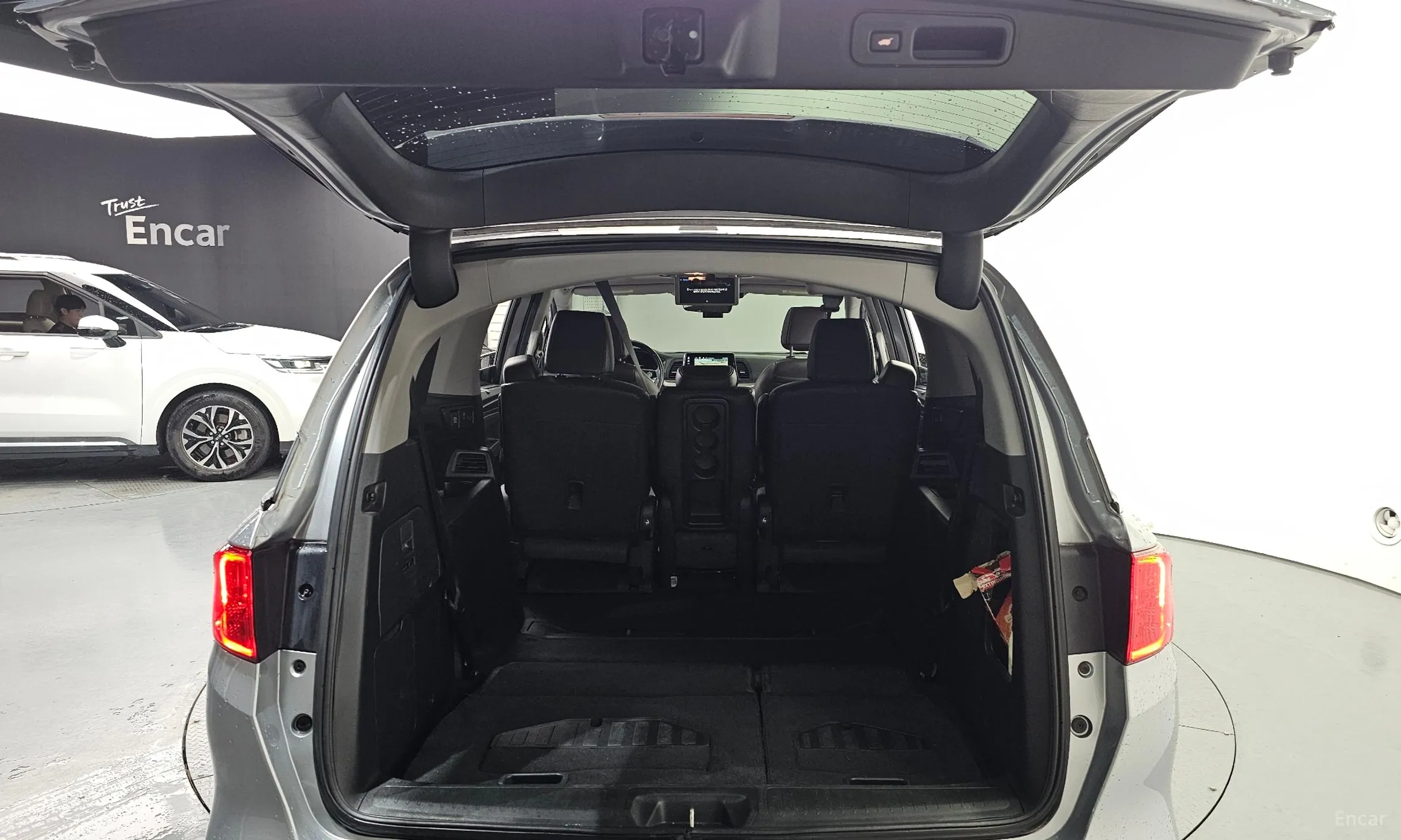 Honda Odyssey превью 20