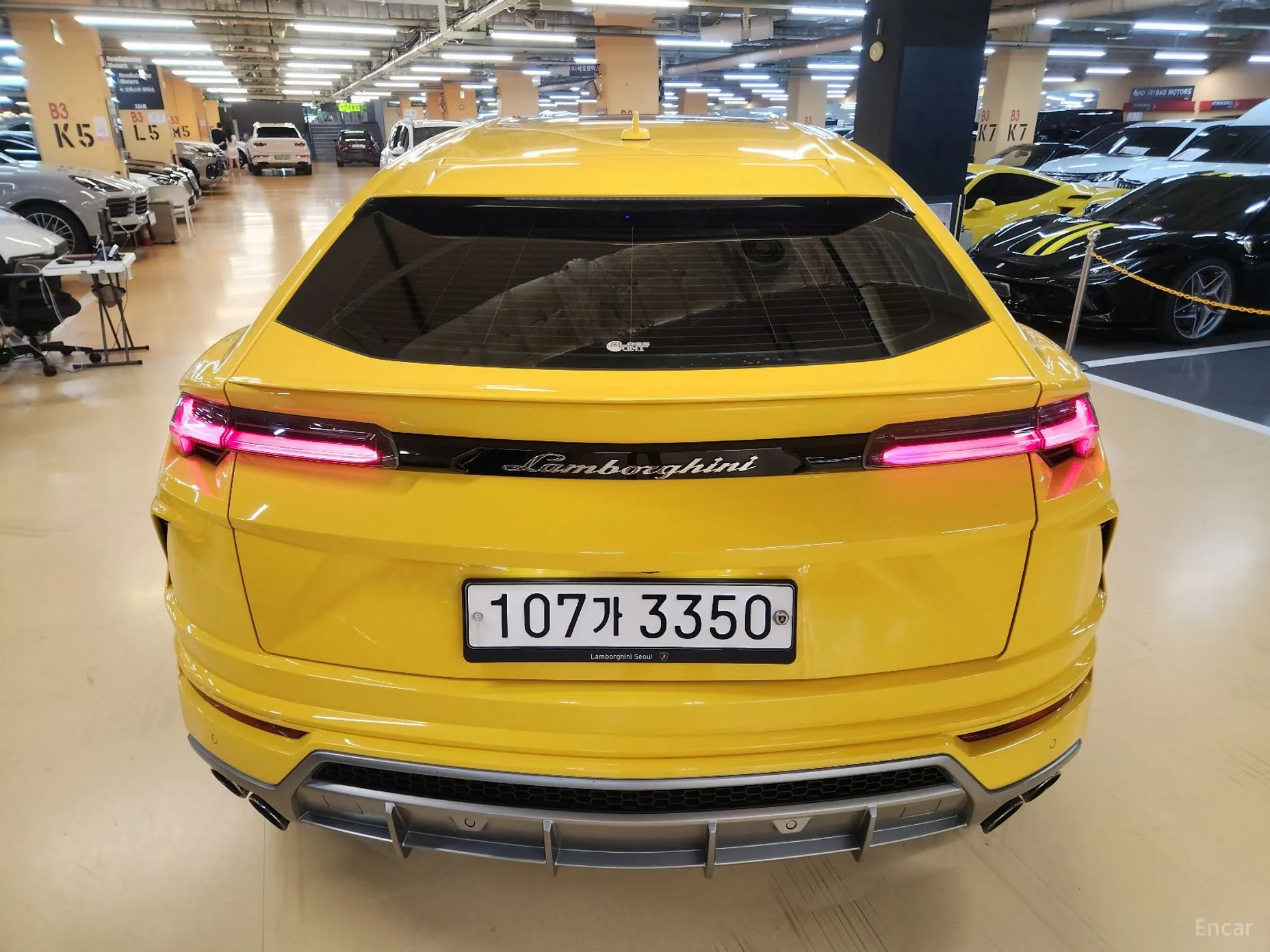Lamborghini Urus превью 4
