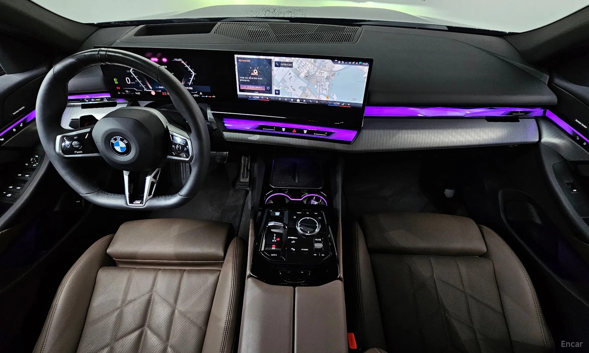 BMW 5 Series (G60) превью 7