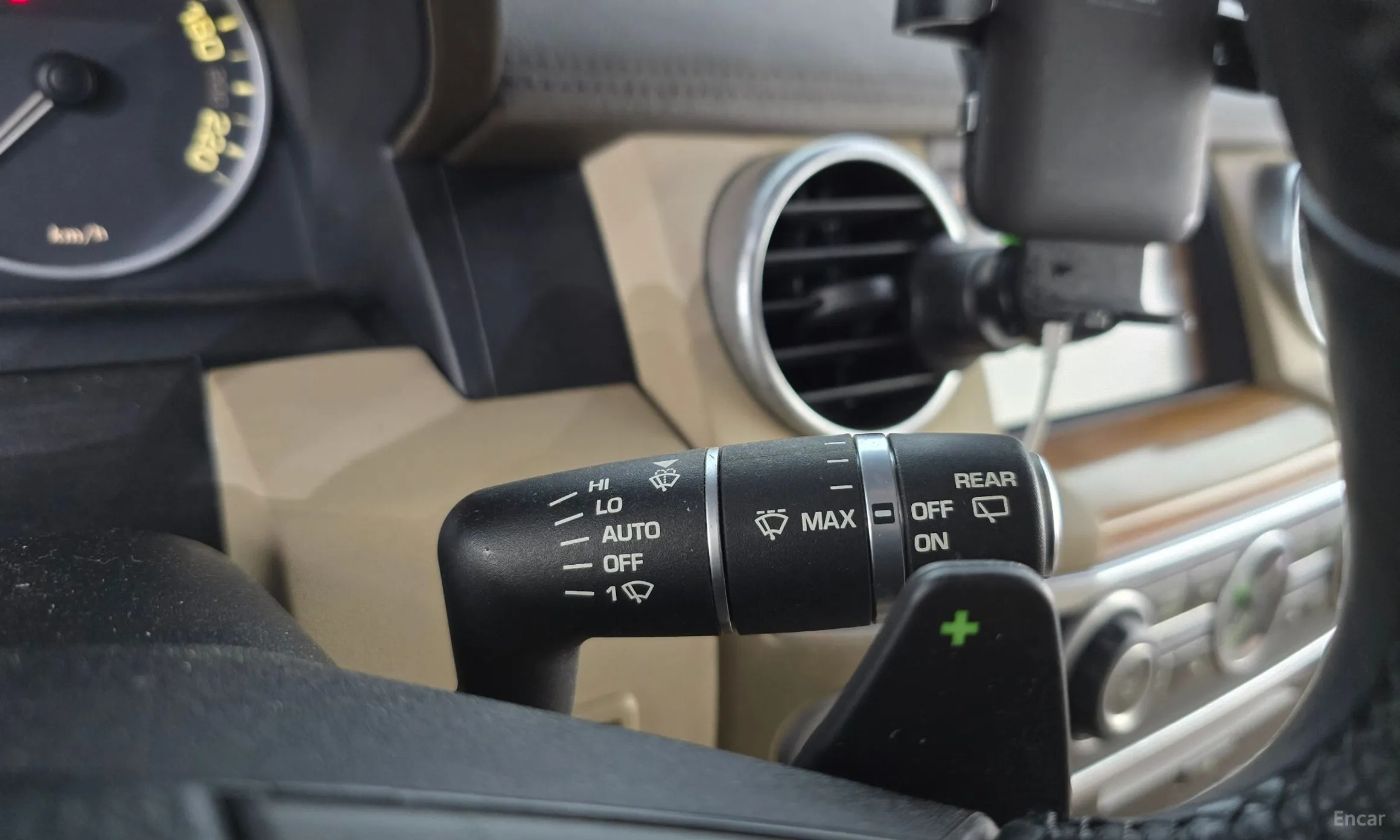 Land Rover Discovery 4 превью 17