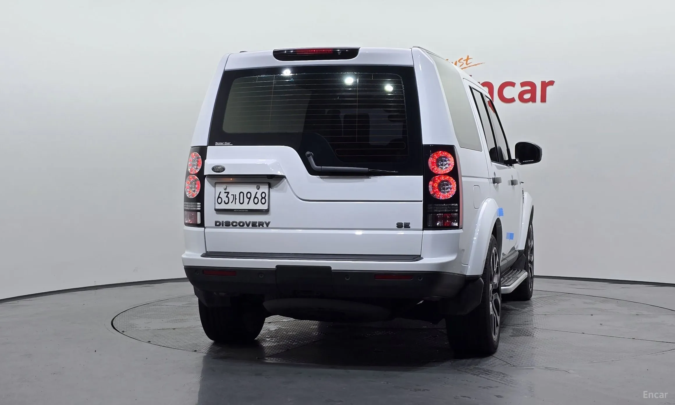 Land Rover Discovery 4 превью 4