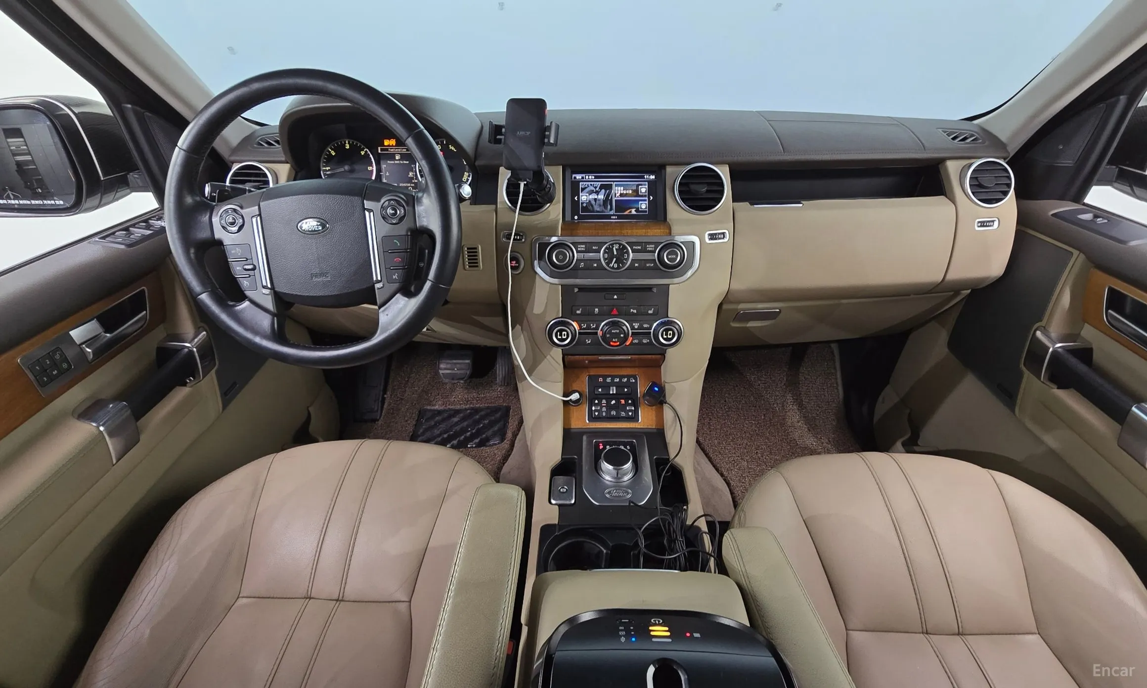 Land Rover Discovery 4 превью 7