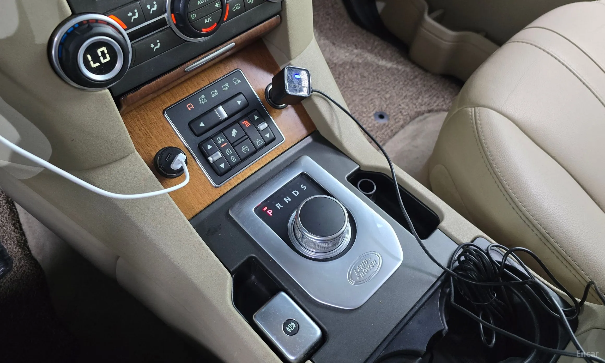 Land Rover Discovery 4 превью 9