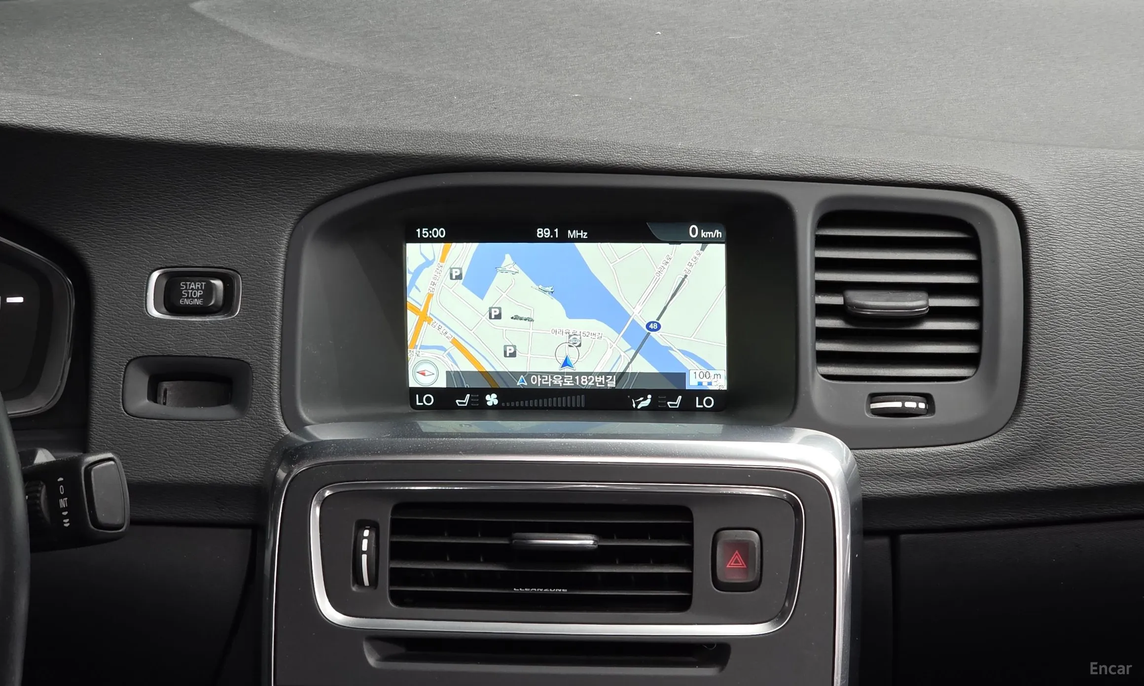 Volvo S60 превью 14