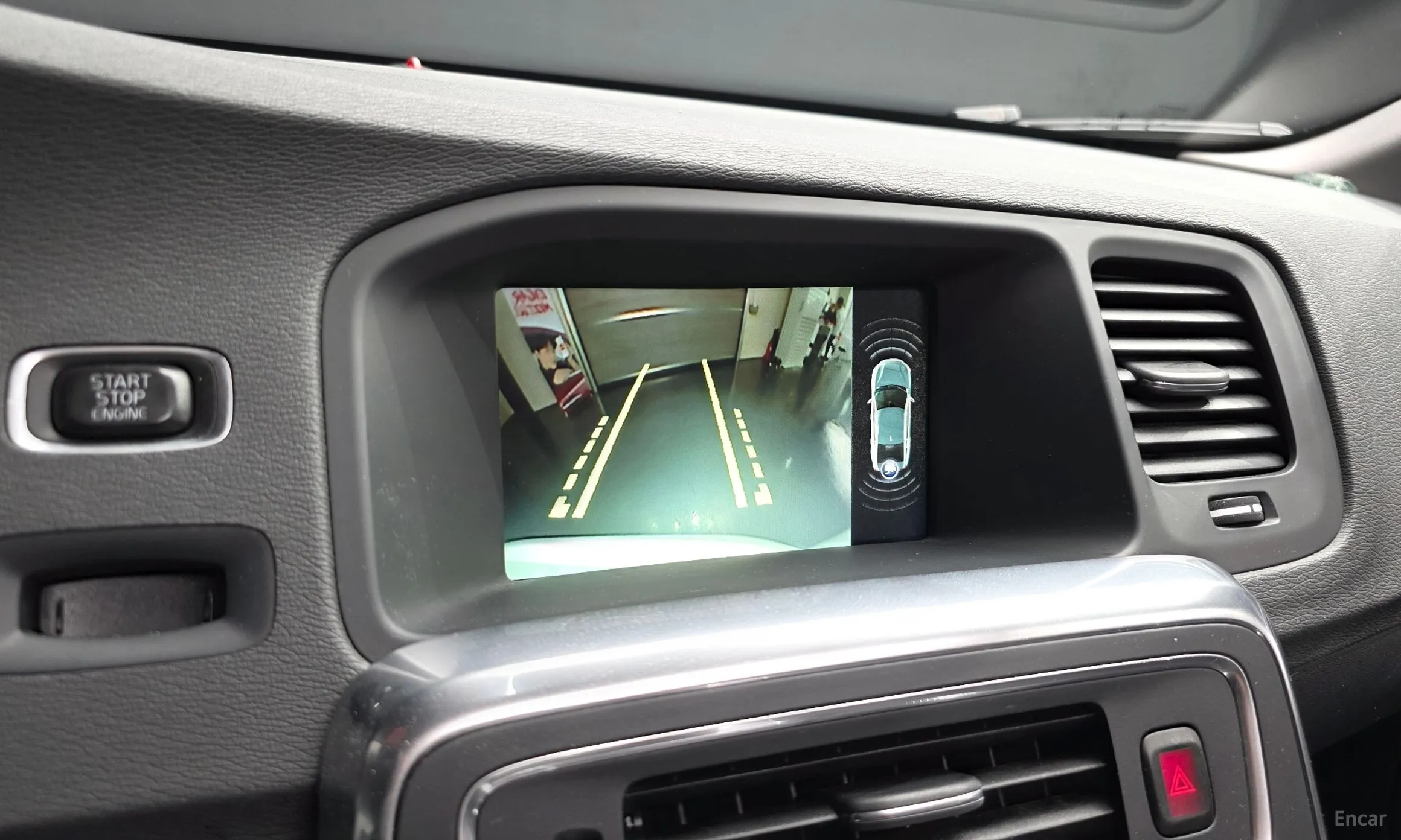 Volvo S60 превью 15