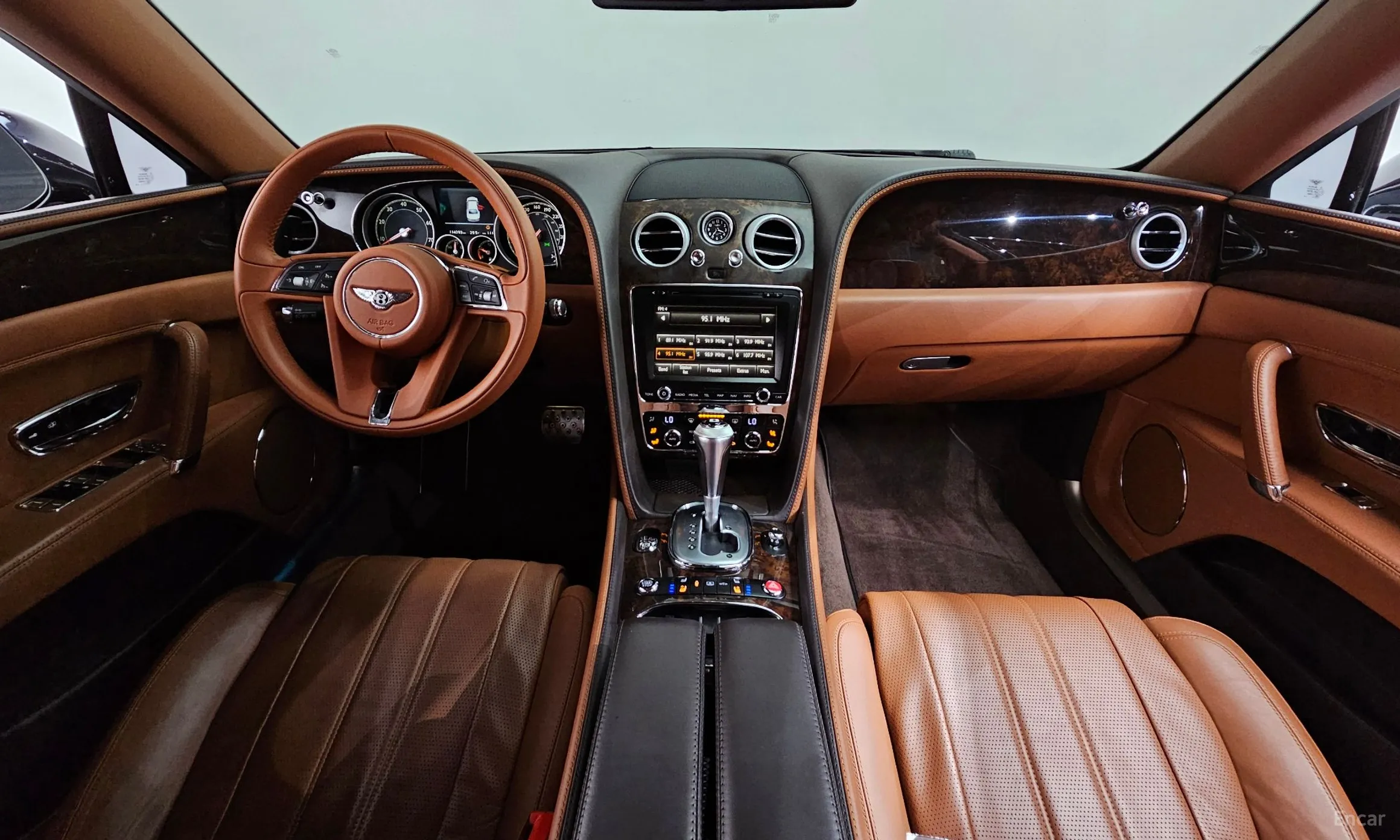Bentley Flying Spur 2nd Generation превью 7