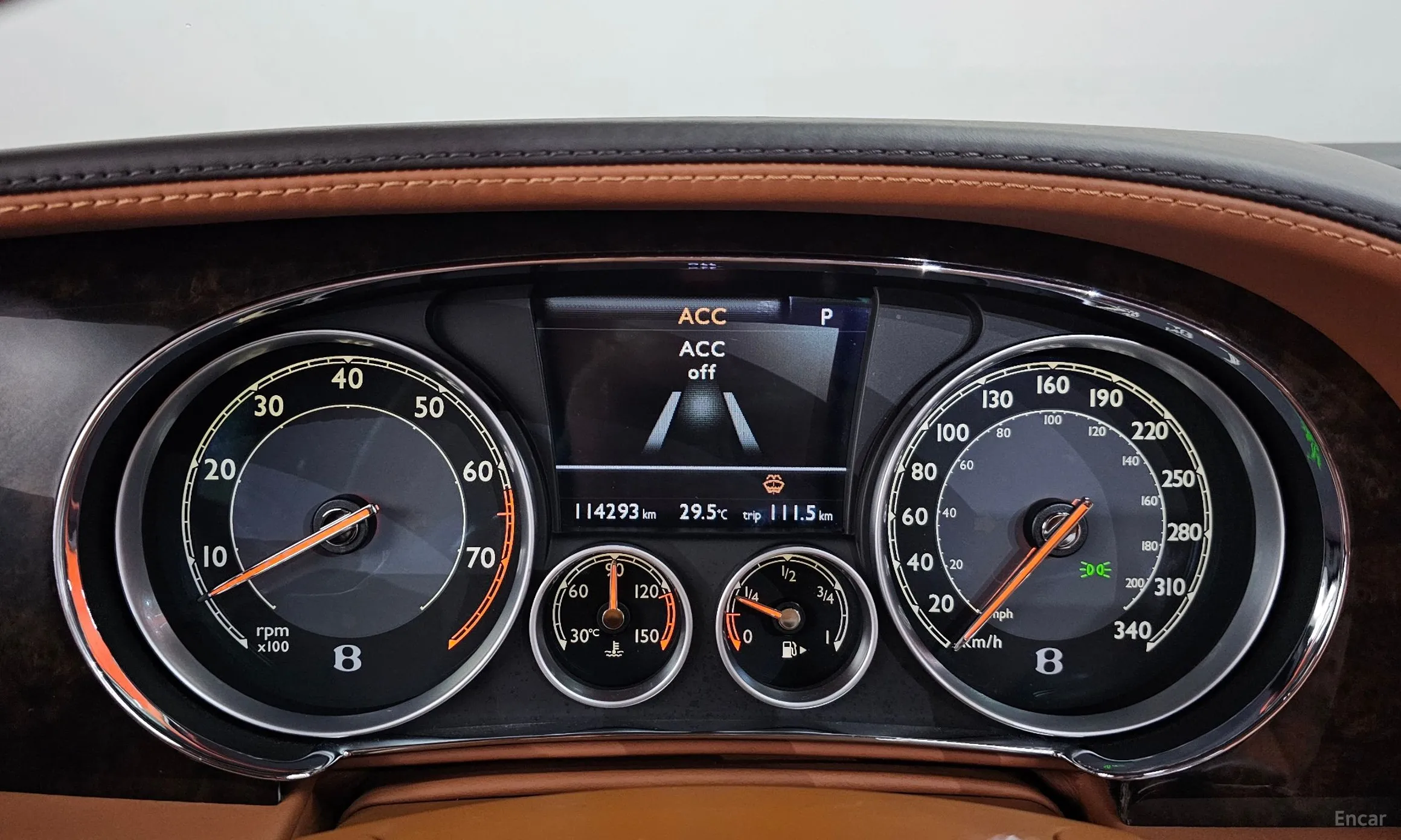 Bentley Flying Spur 2nd Generation превью 8