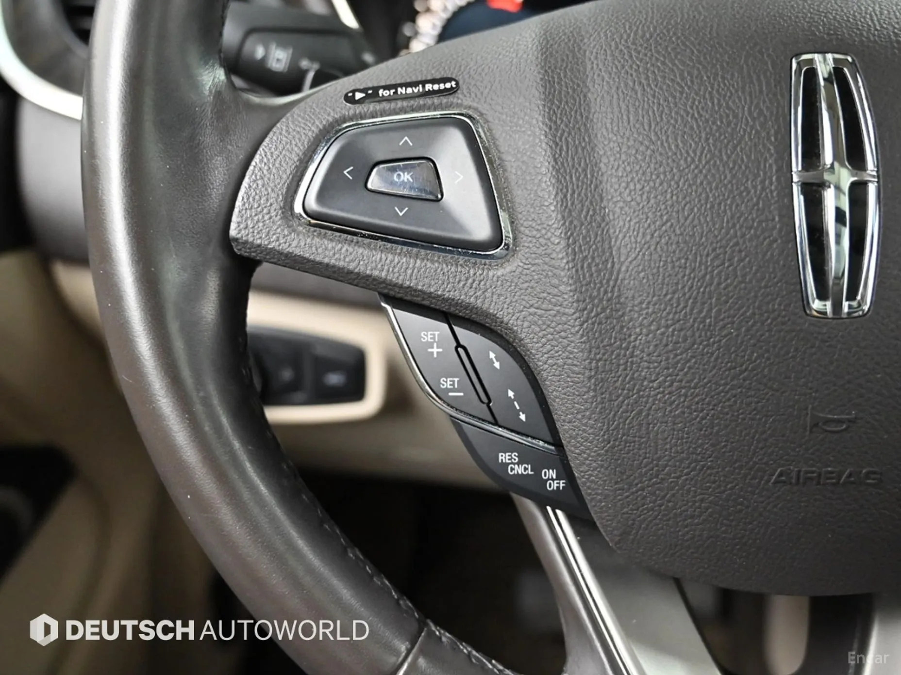 Lincoln MKC превью 17