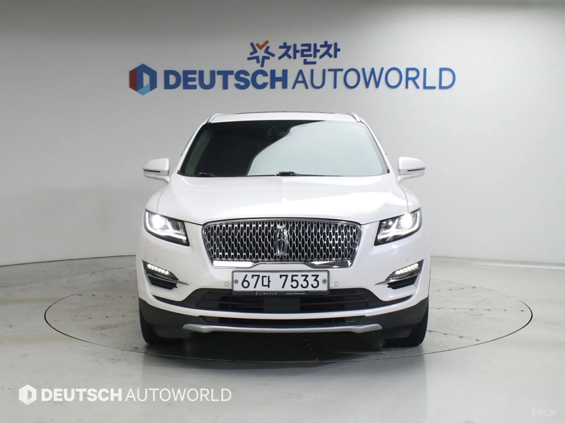 Lincoln MKC превью 3