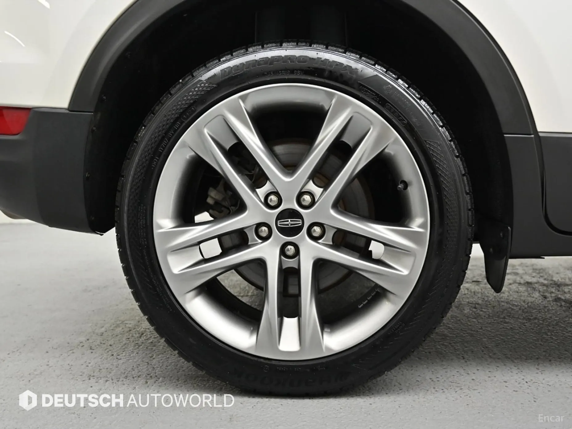 Lincoln MKC превью 5