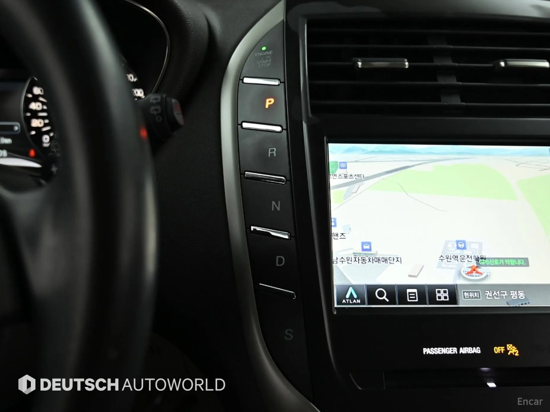 Lincoln MKC превью 9
