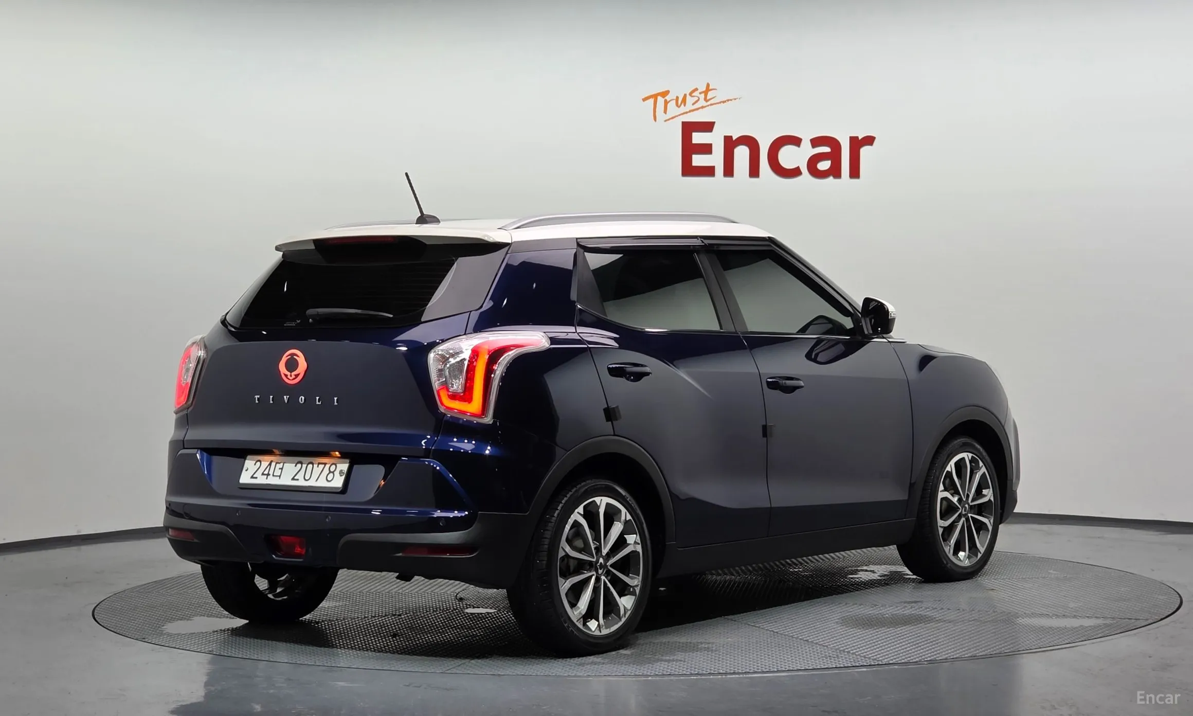 KG Mobility (SsangYong) Tivoli Armor превью 2