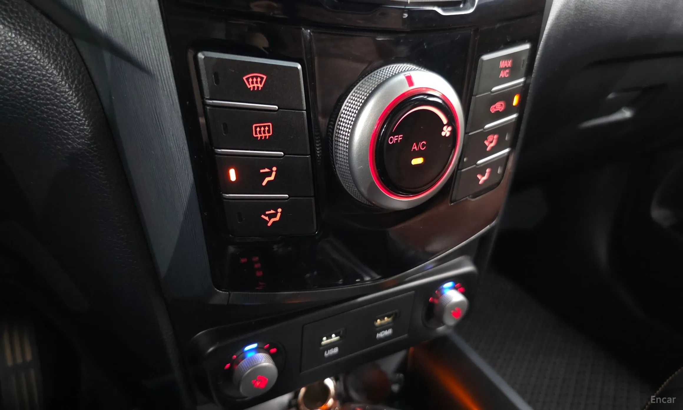KG Mobility (SsangYong) Tivoli Armor превью 16