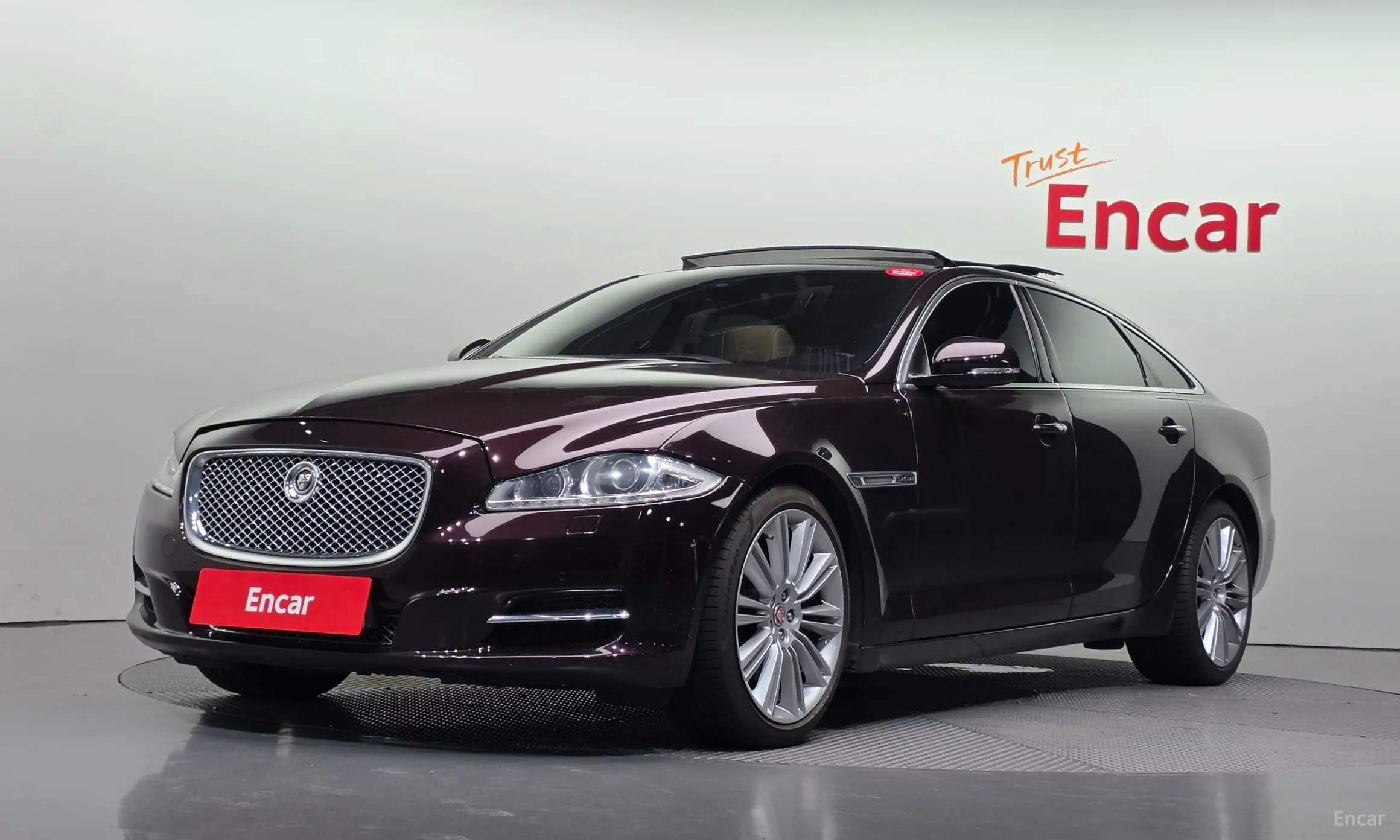 Jaguar All New XJ