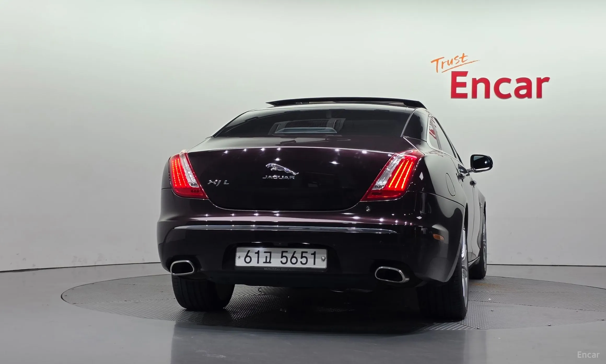 Jaguar All New XJ превью 4