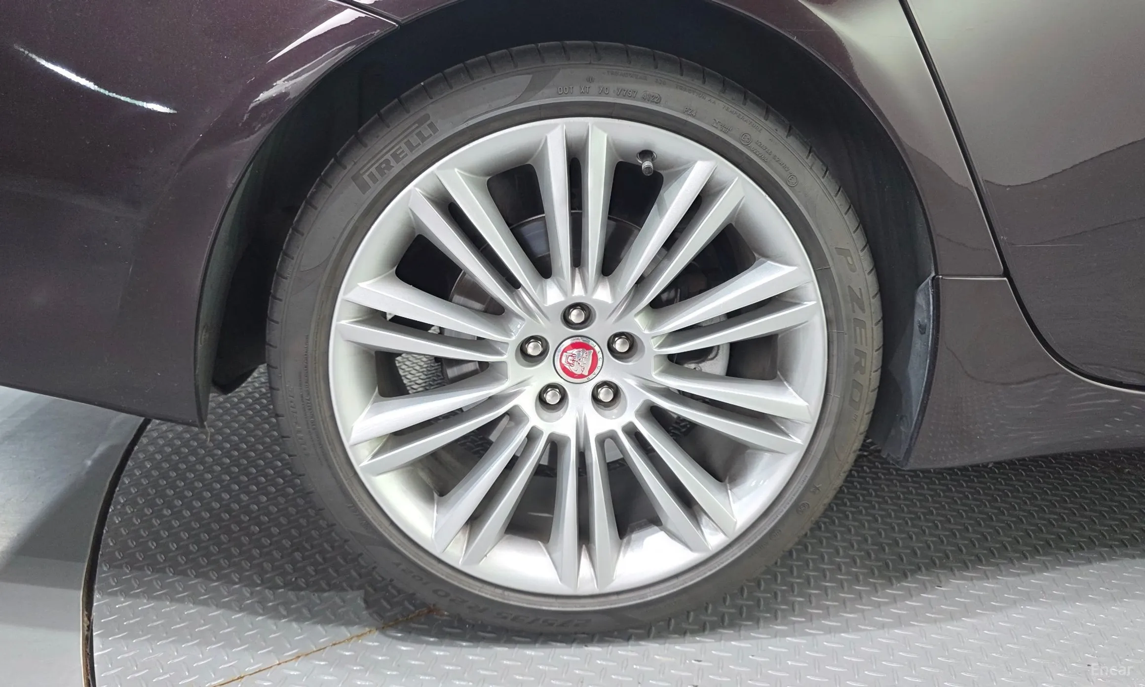 Jaguar All New XJ превью 5