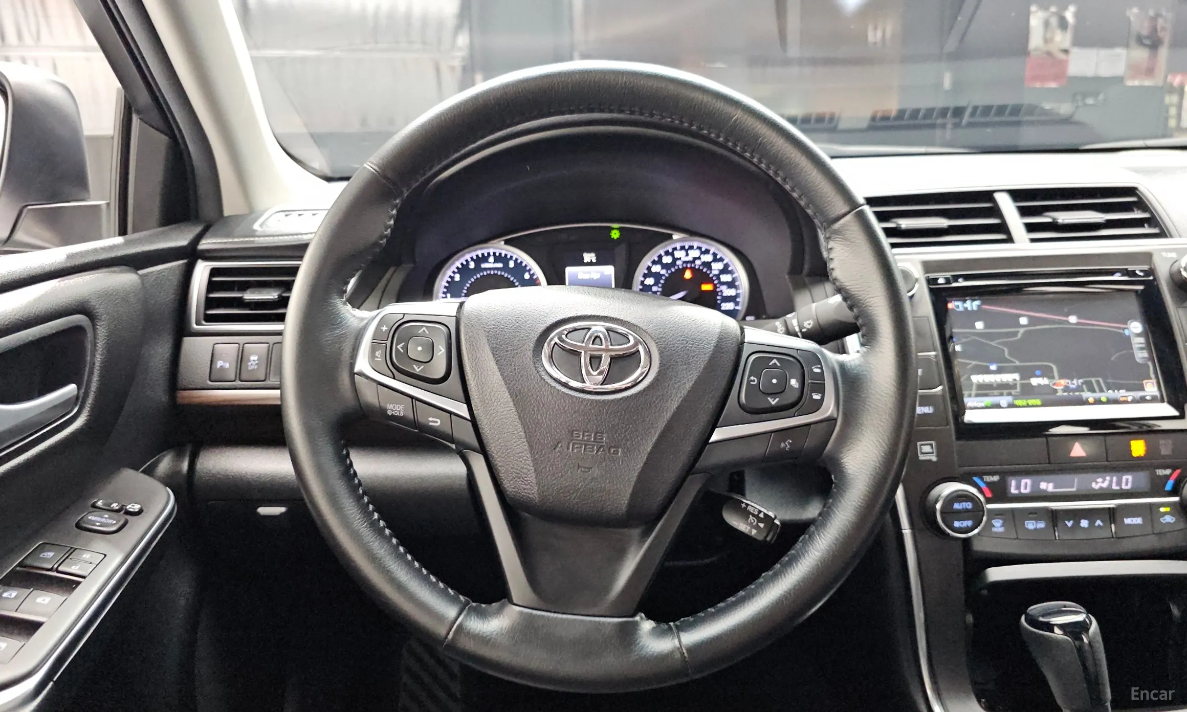 Toyota New Camry превью 13