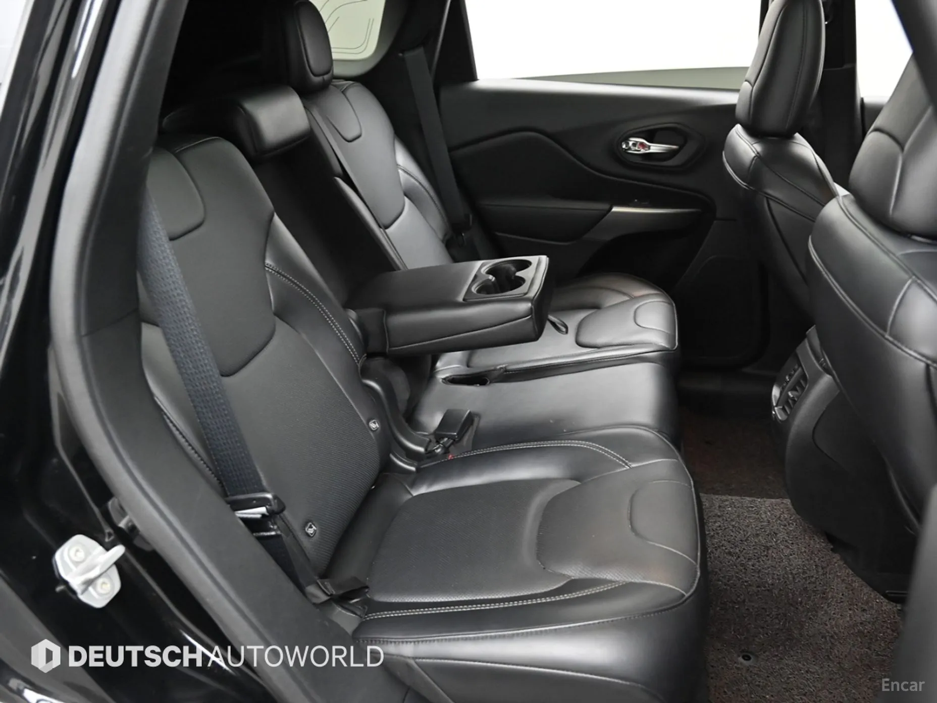 Jeep Cherokee (KL) превью 12
