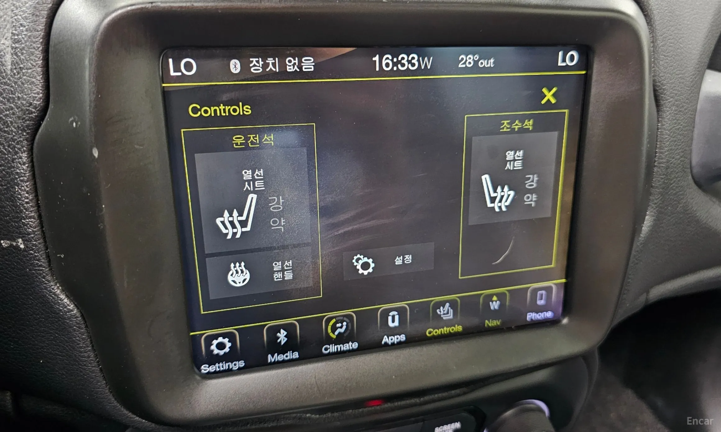 Jeep Renegade превью 16