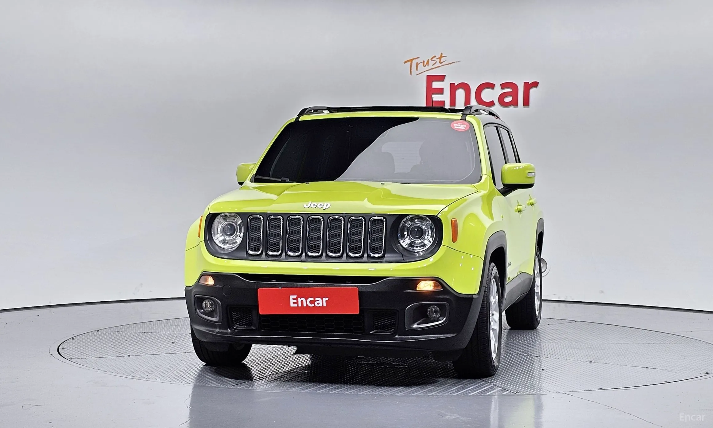 Jeep Renegade превью 3