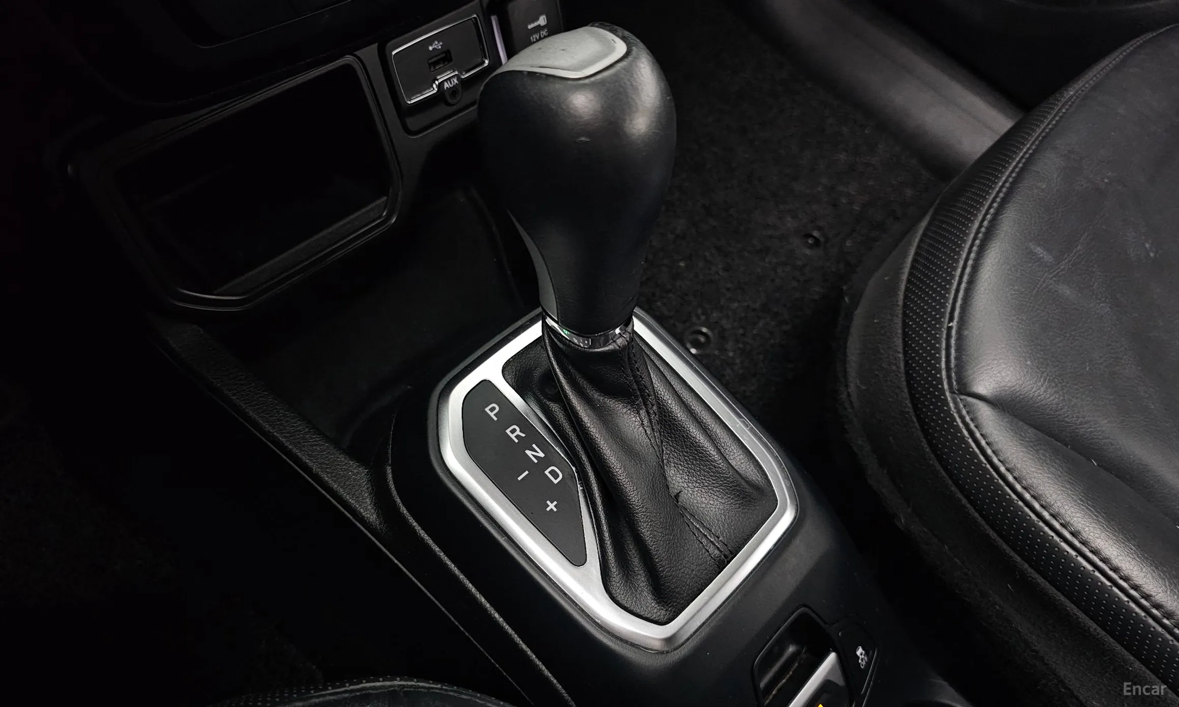 Jeep Renegade превью 9