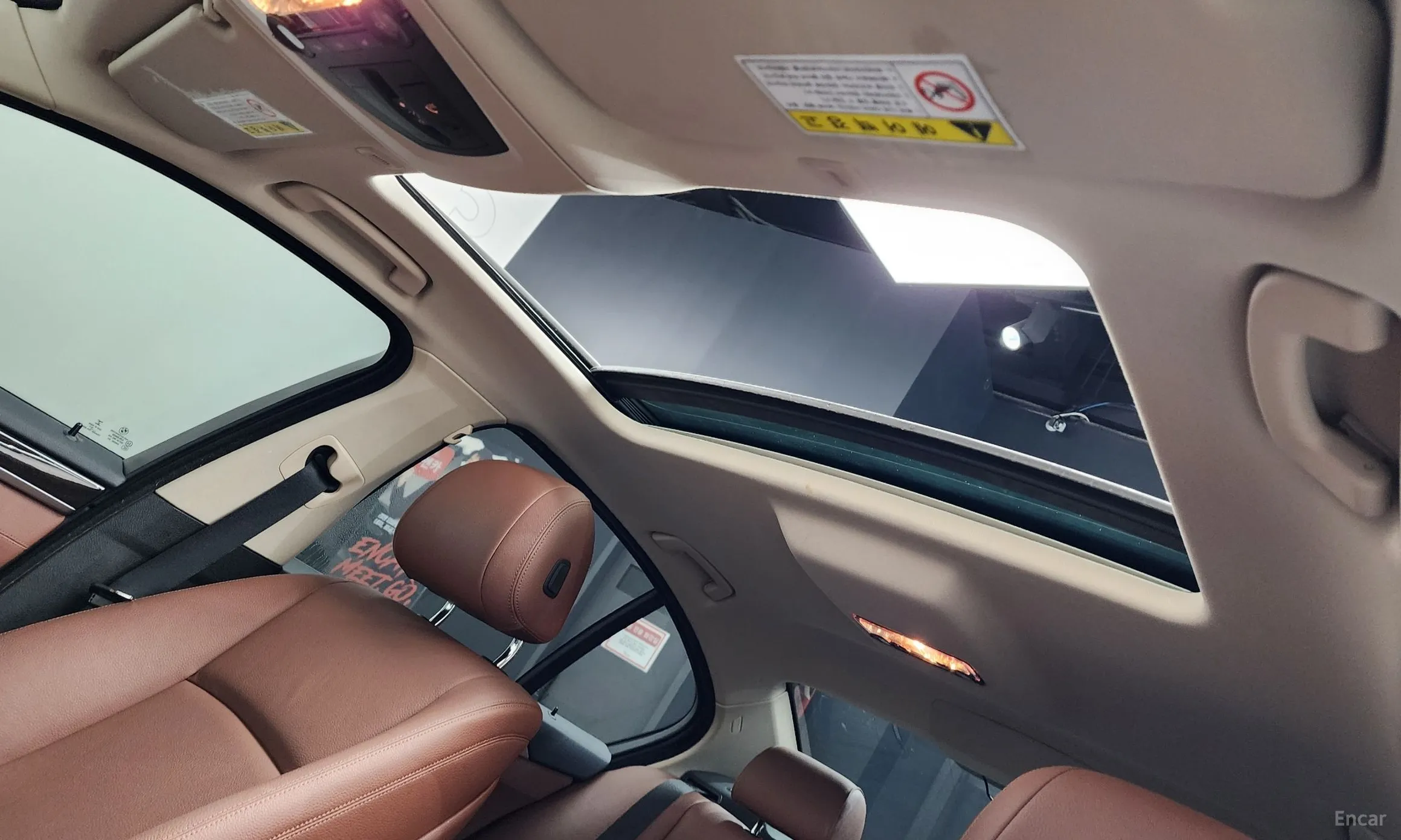 BMW 5 Series (F10) превью 17