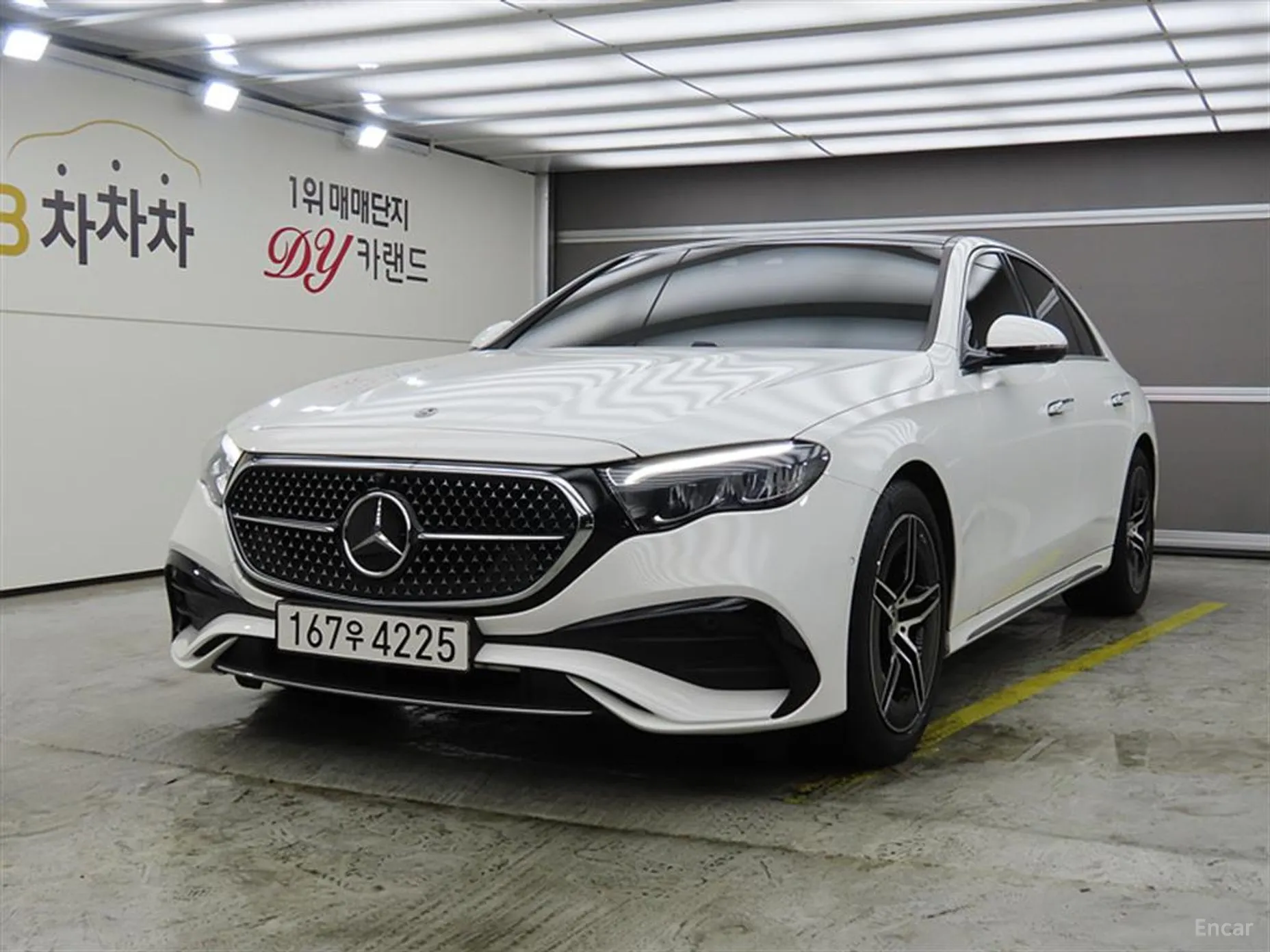 Mercedes Benz E-Class W214