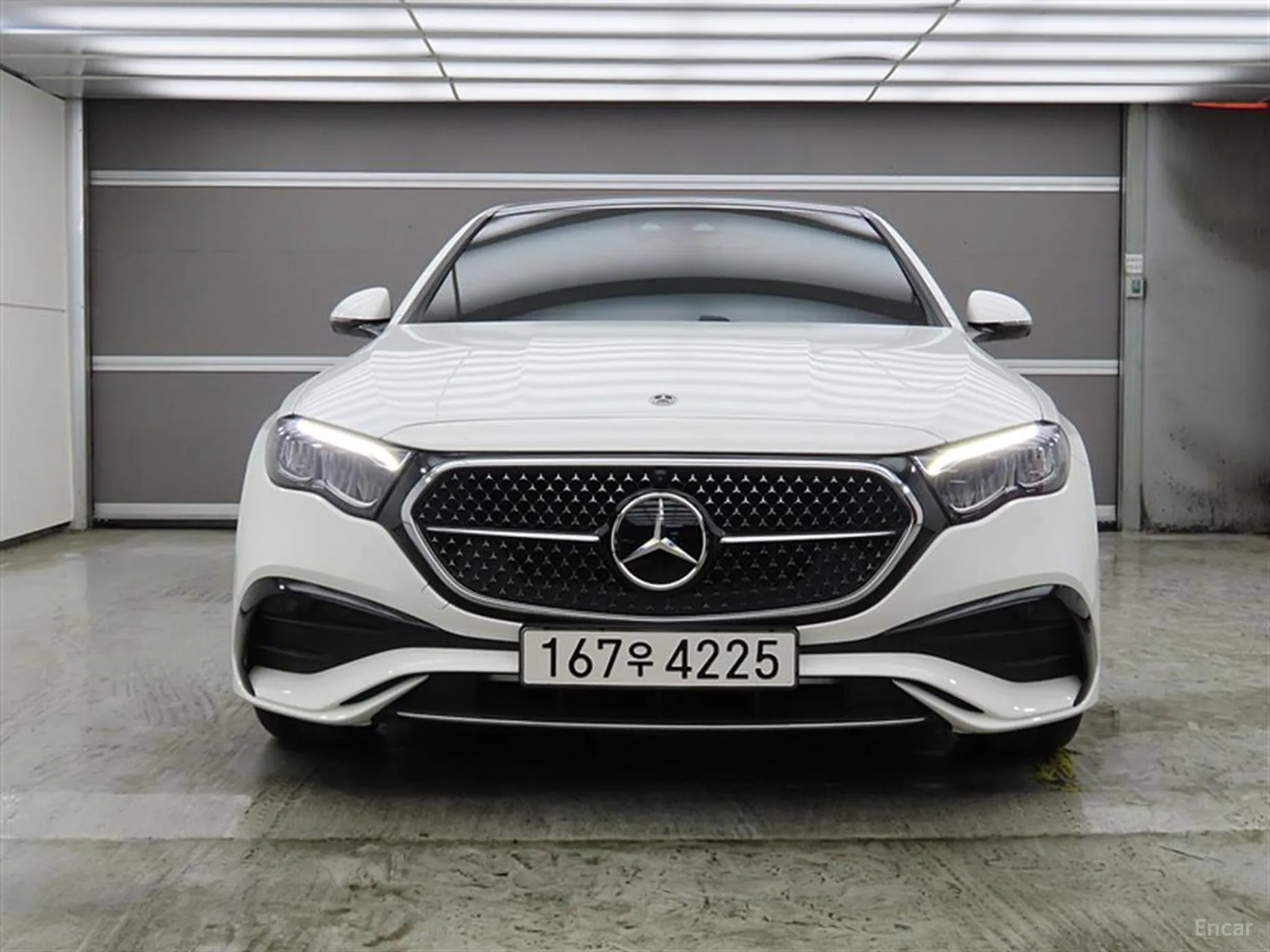 Mercedes Benz E-Class W214
