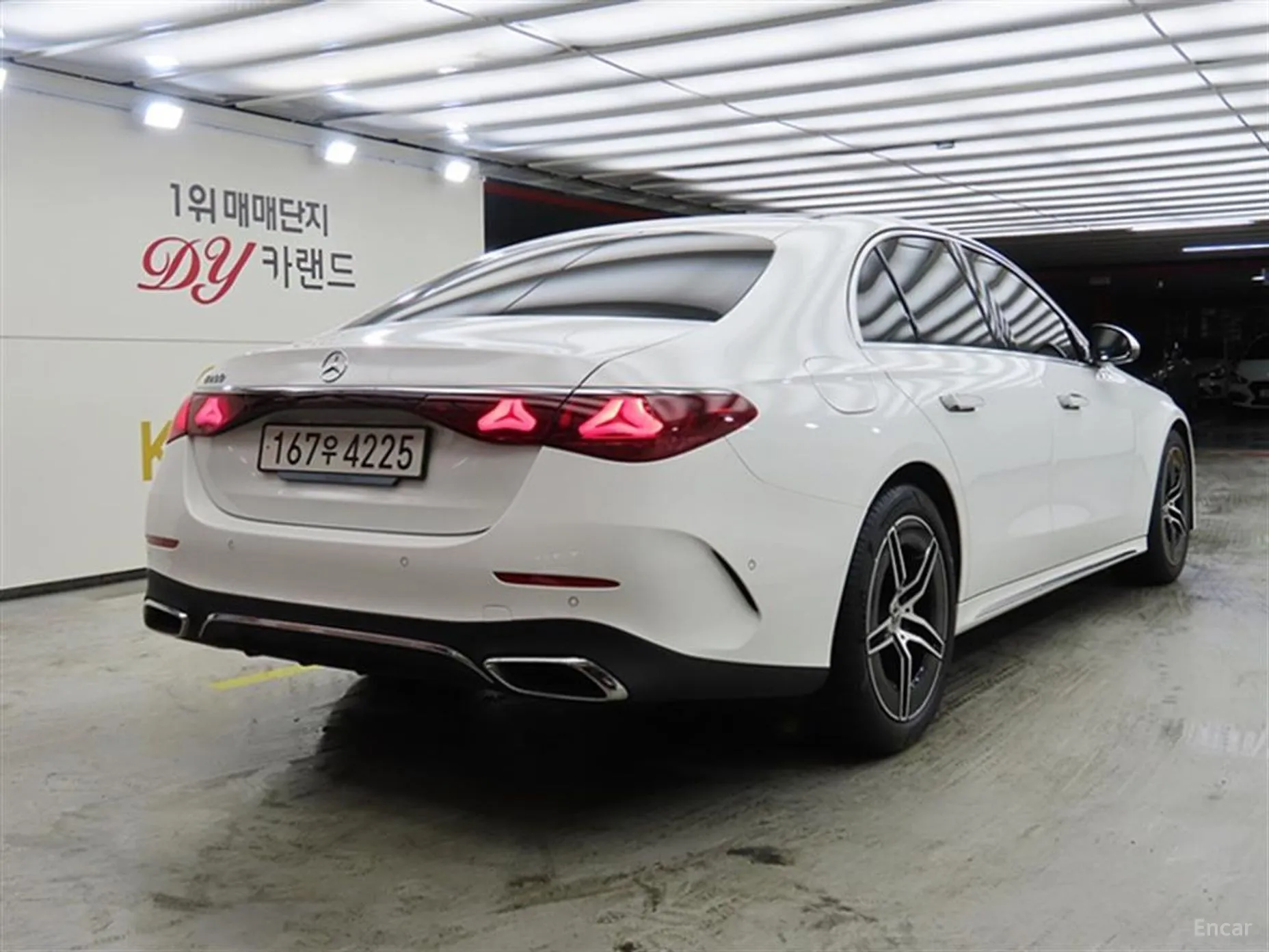 Mercedes Benz E-Class W214 превью 4