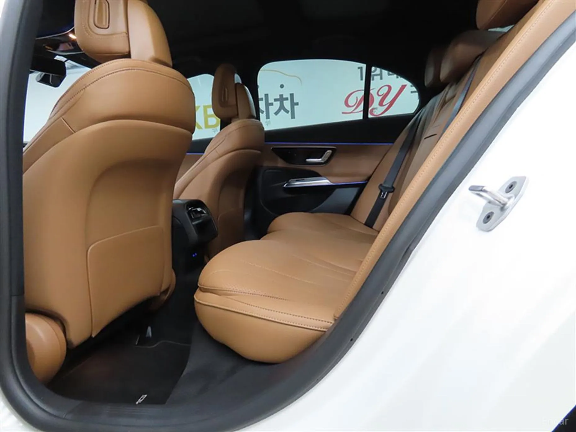 Mercedes Benz E-Class W214 превью 6