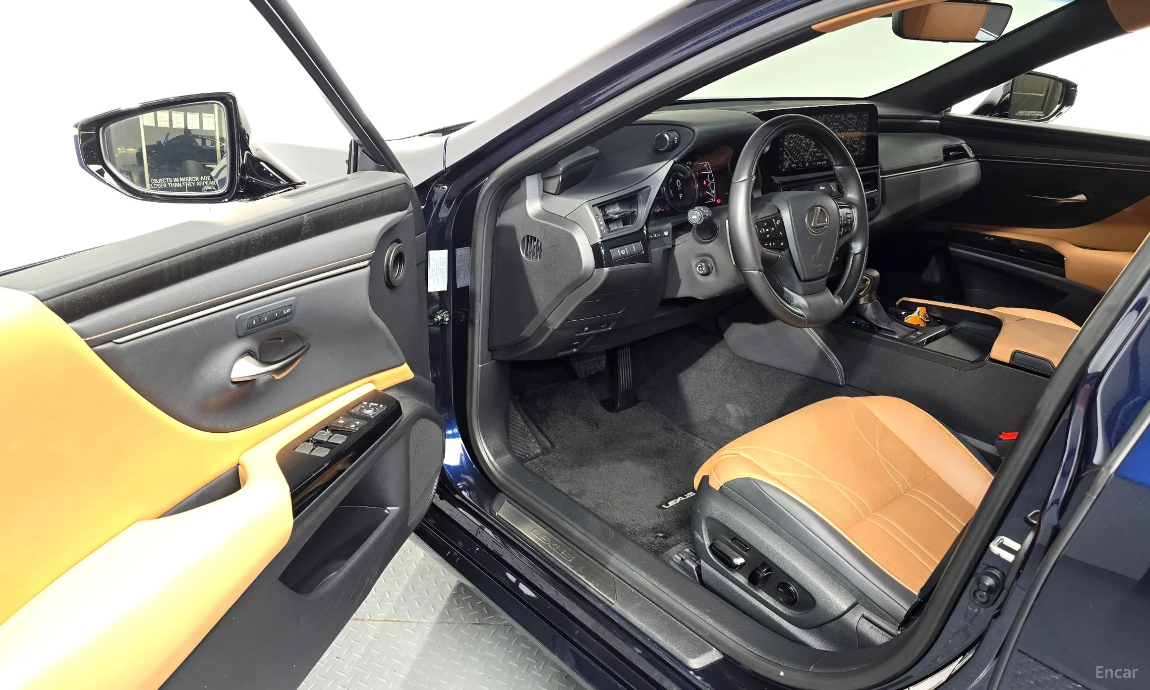 Lexus ES300h 7th Generation превью 10