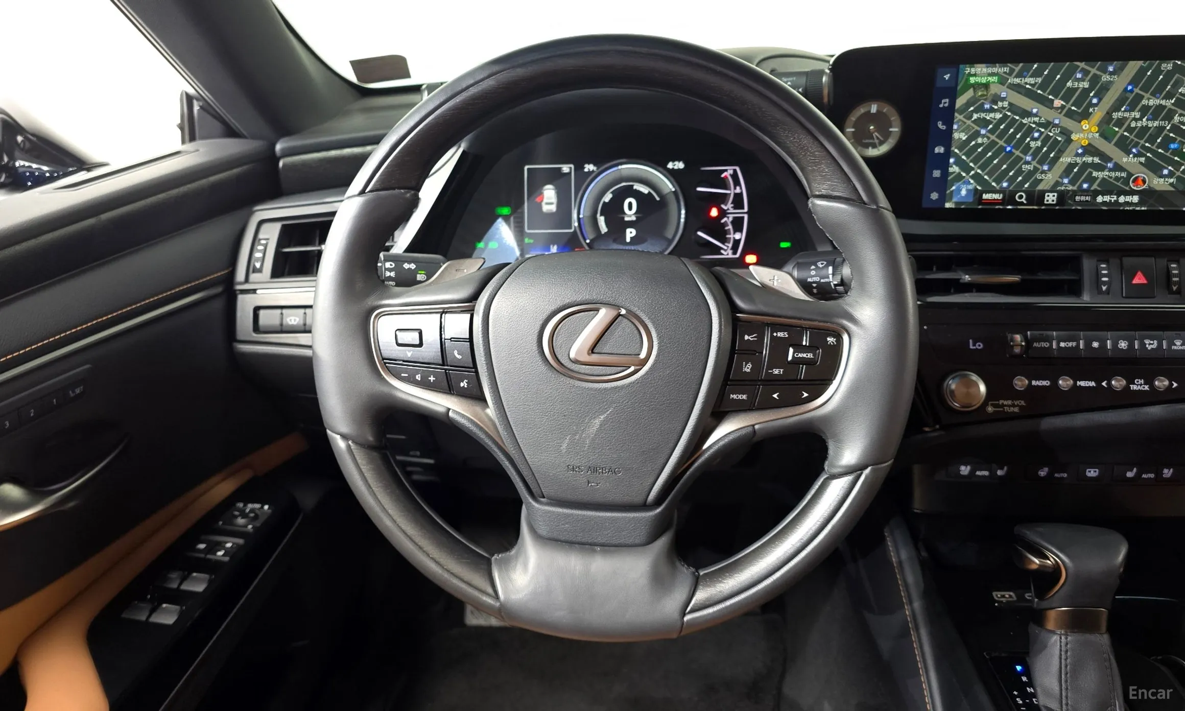 Lexus ES300h 7th Generation превью 13