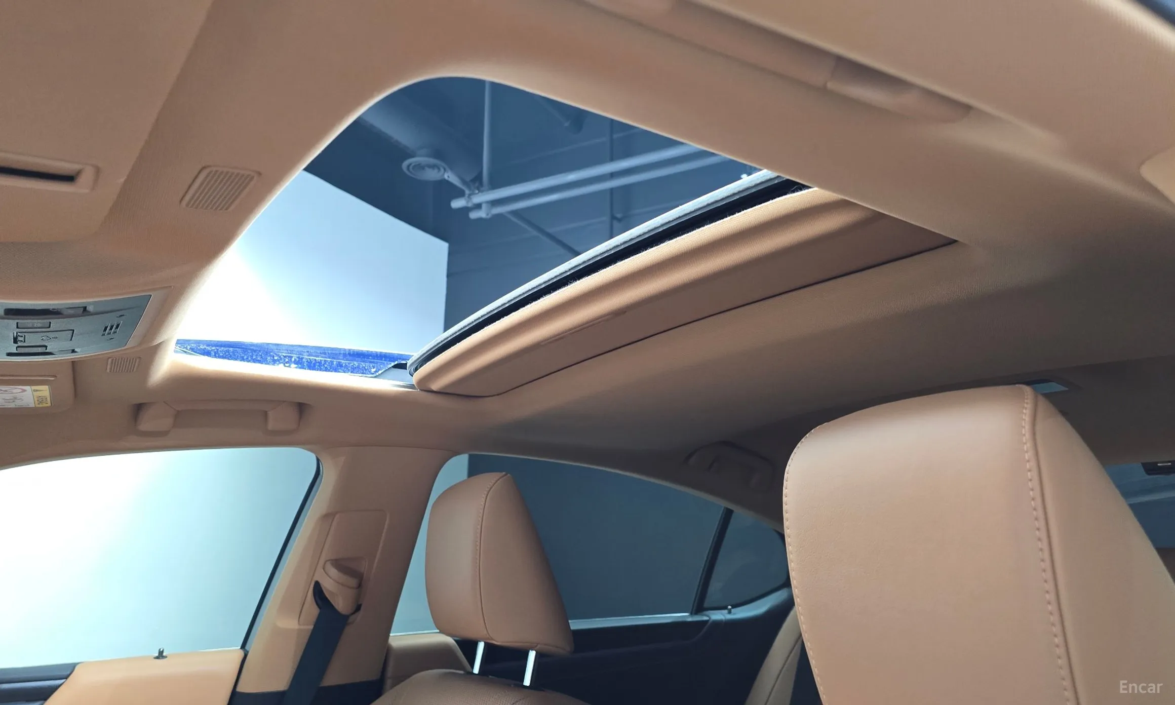Lexus ES300h 7th Generation превью 16