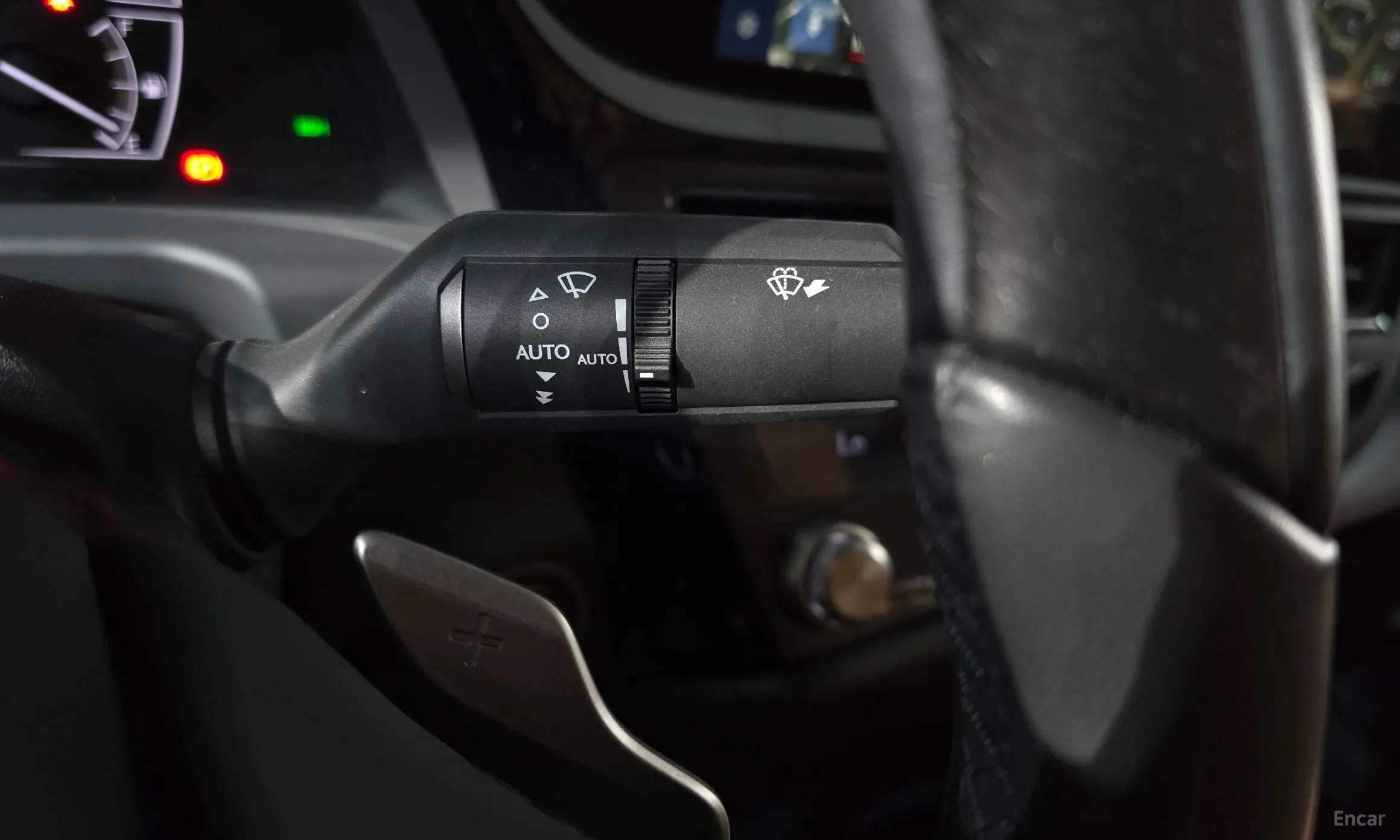 Lexus ES300h 7th Generation превью 20