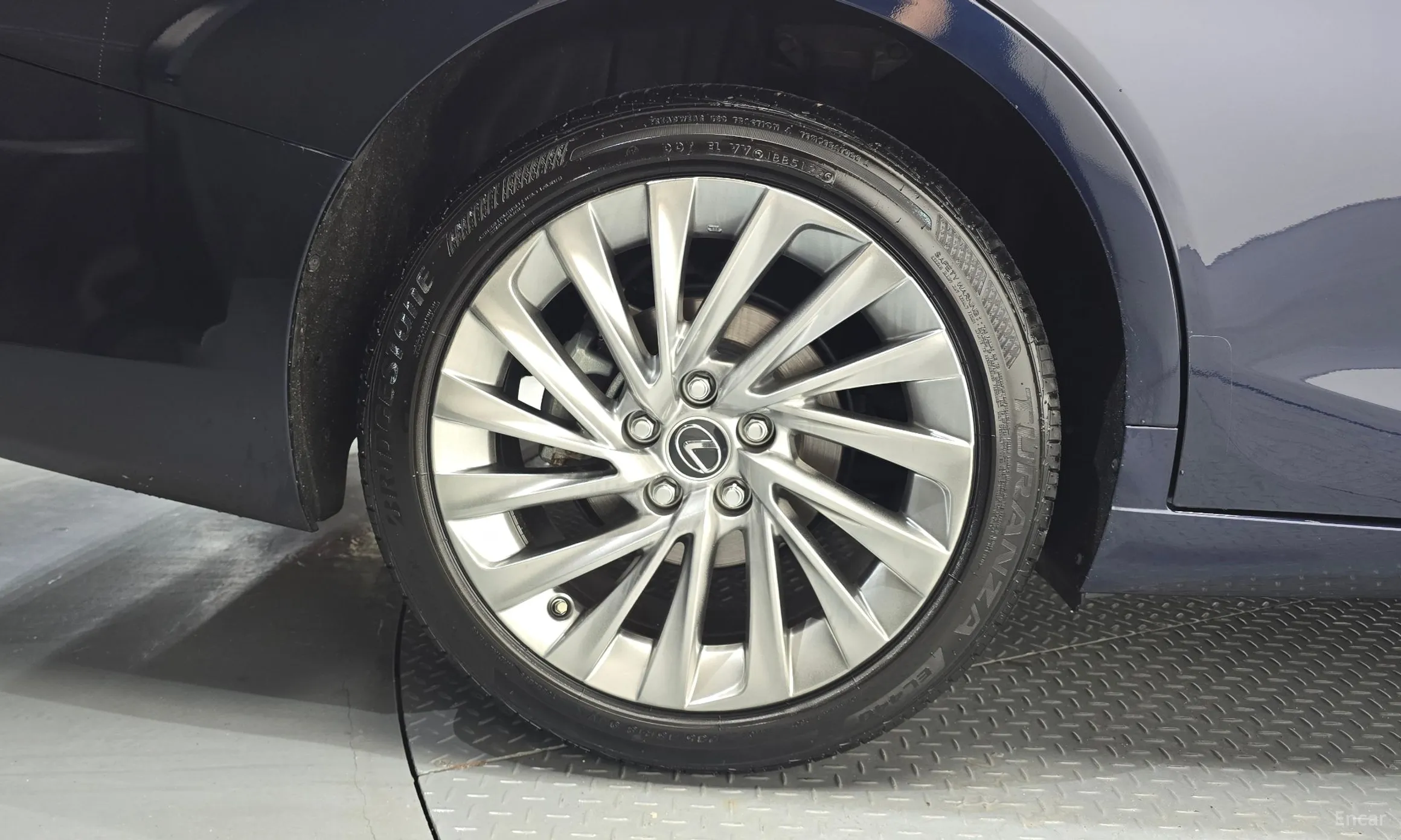 Lexus ES300h 7th Generation превью 5