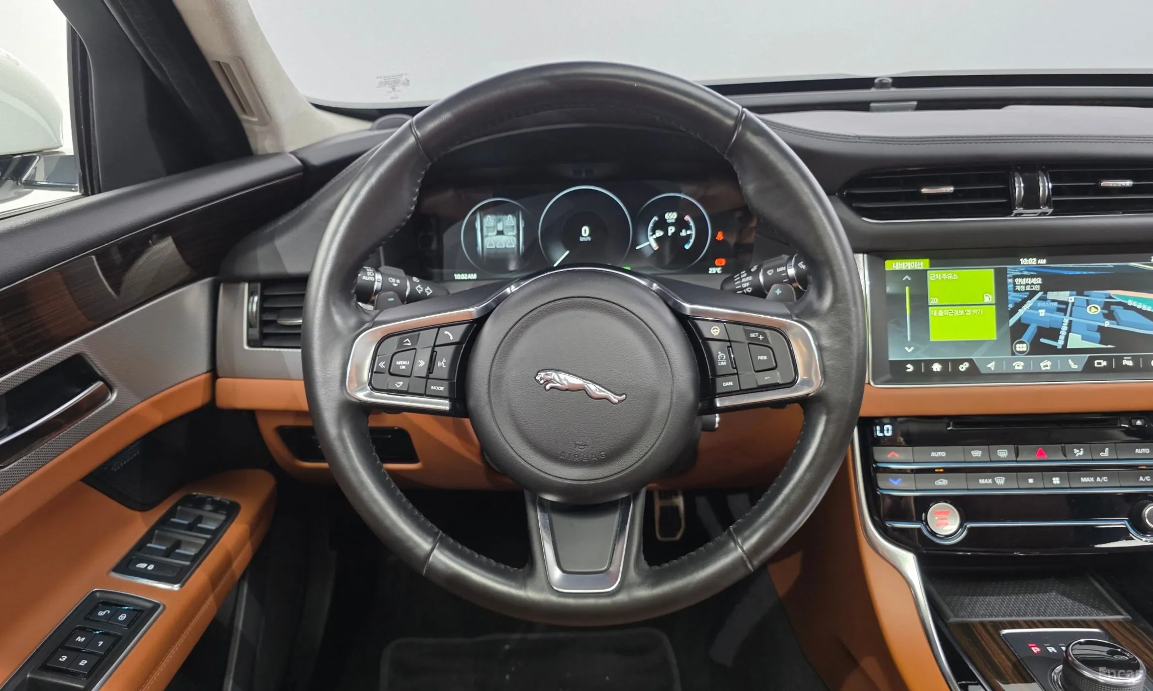 Jaguar XF (x260) превью 12