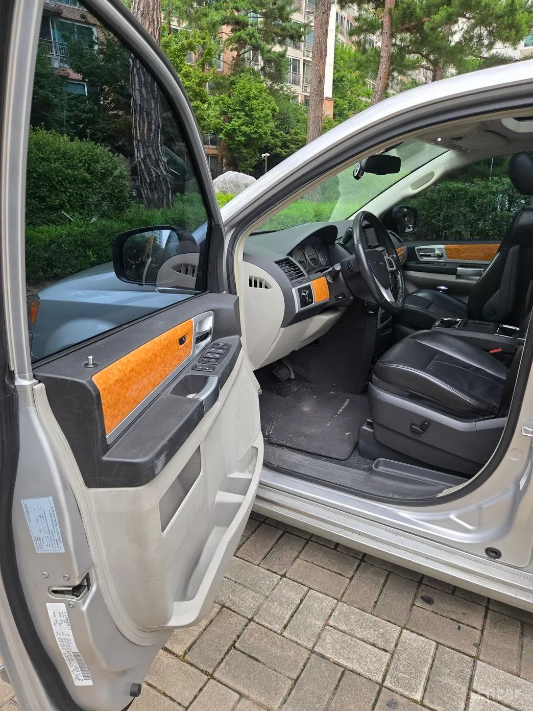 Chrysler Grand Voyager превью 10