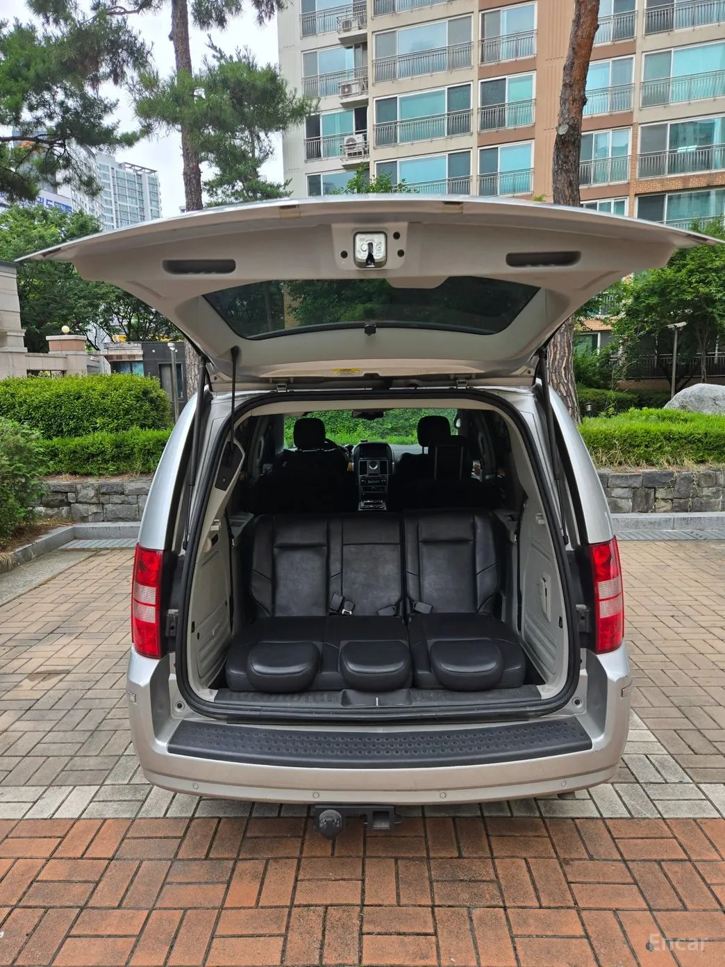 Chrysler Grand Voyager превью 20