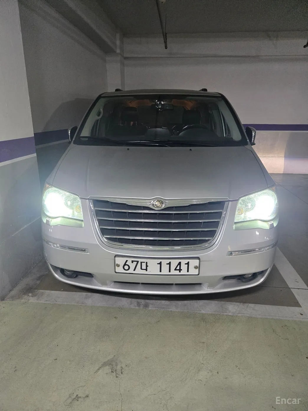 Chrysler Grand Voyager превью 3