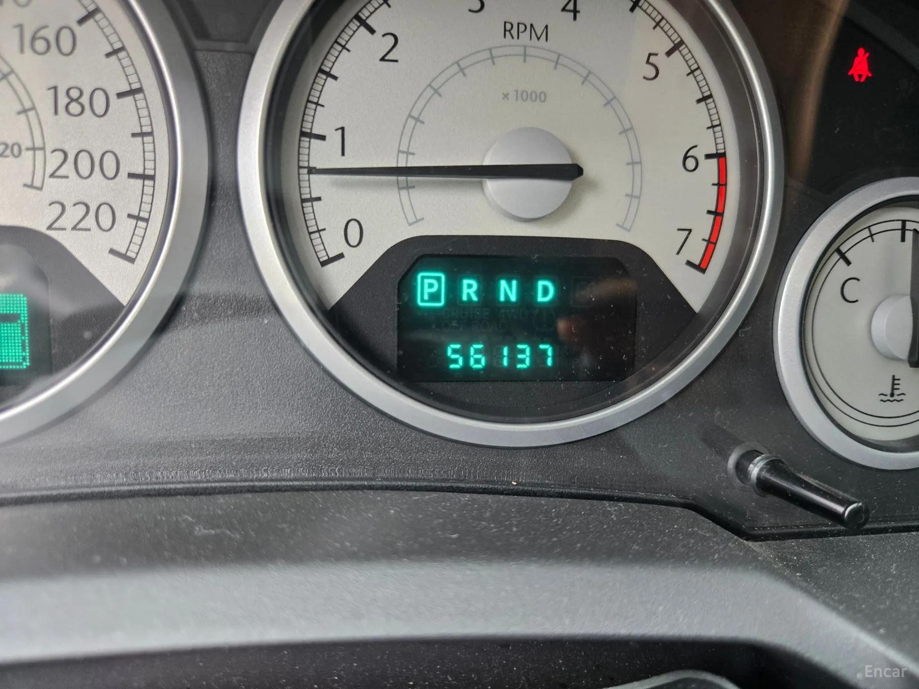 Chrysler Grand Voyager превью 6