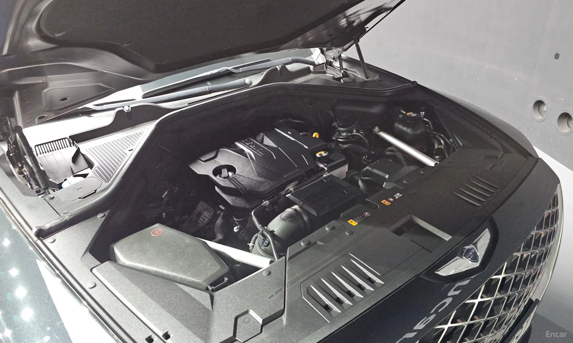 Genesis GV80 превью 6