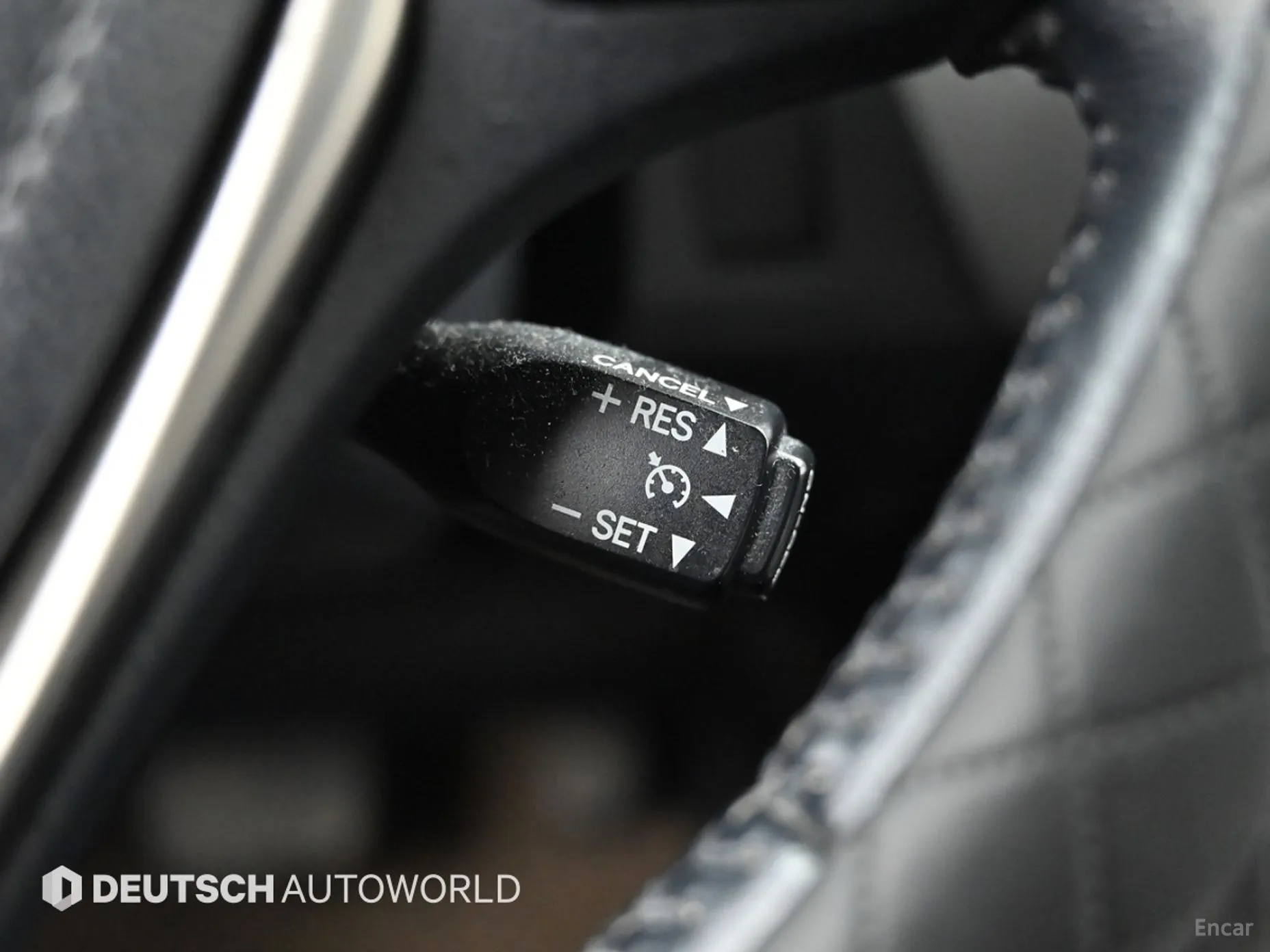 Toyota RAV4 превью 16