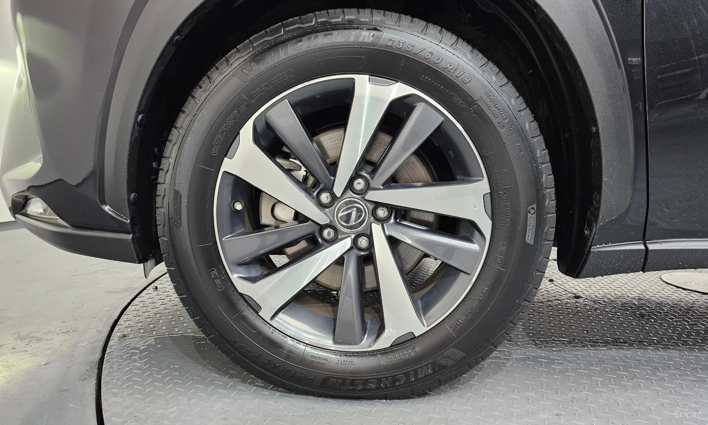 Lexus NX300h превью 5