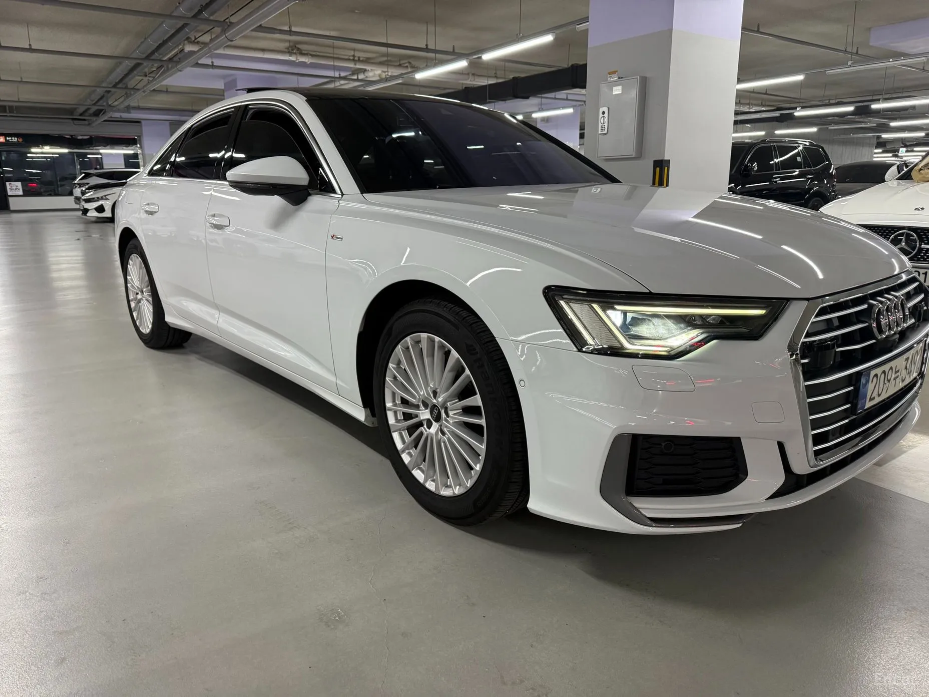 Audi A6 (C8)