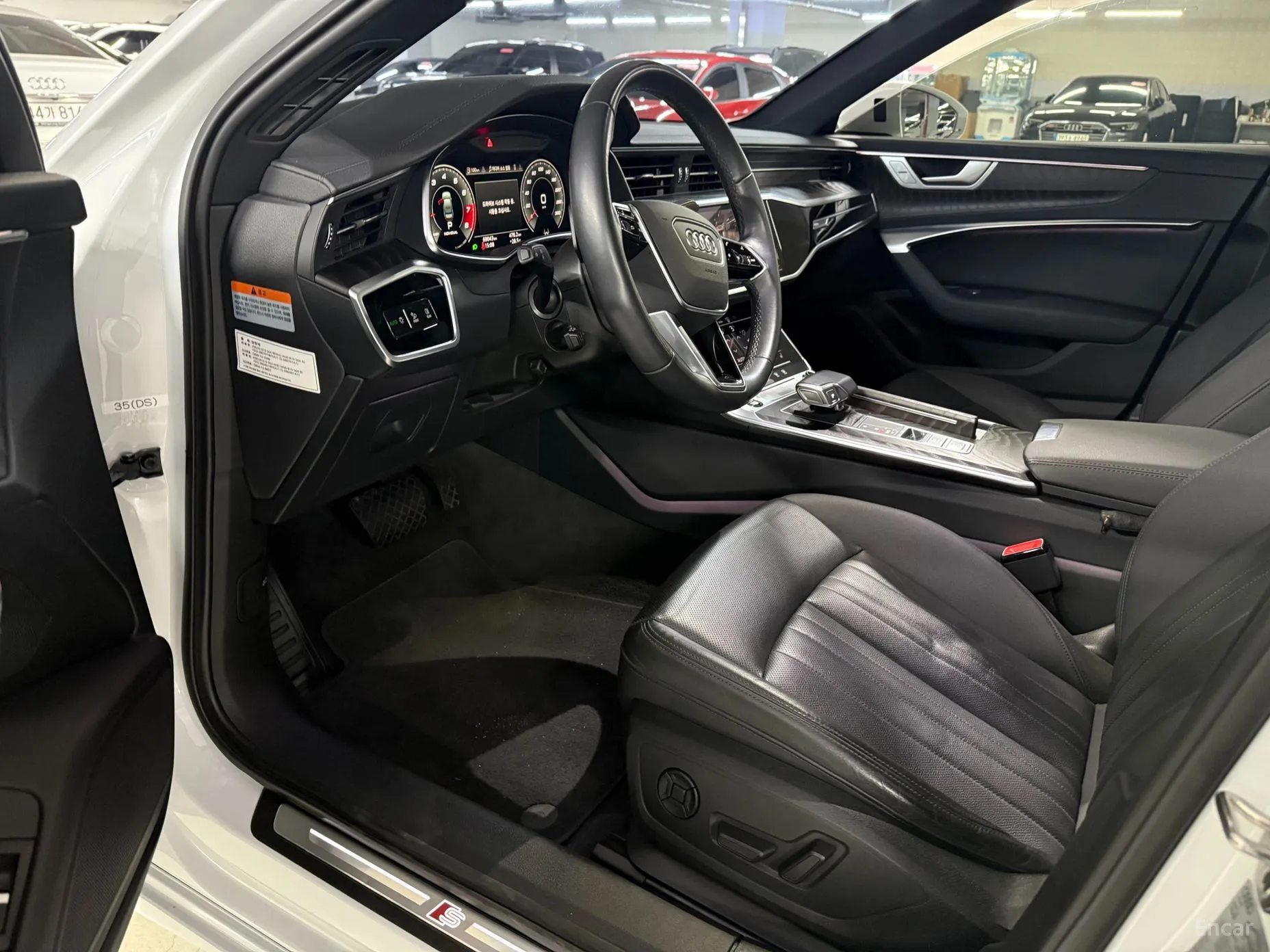 Audi A6 (C8) превью 10