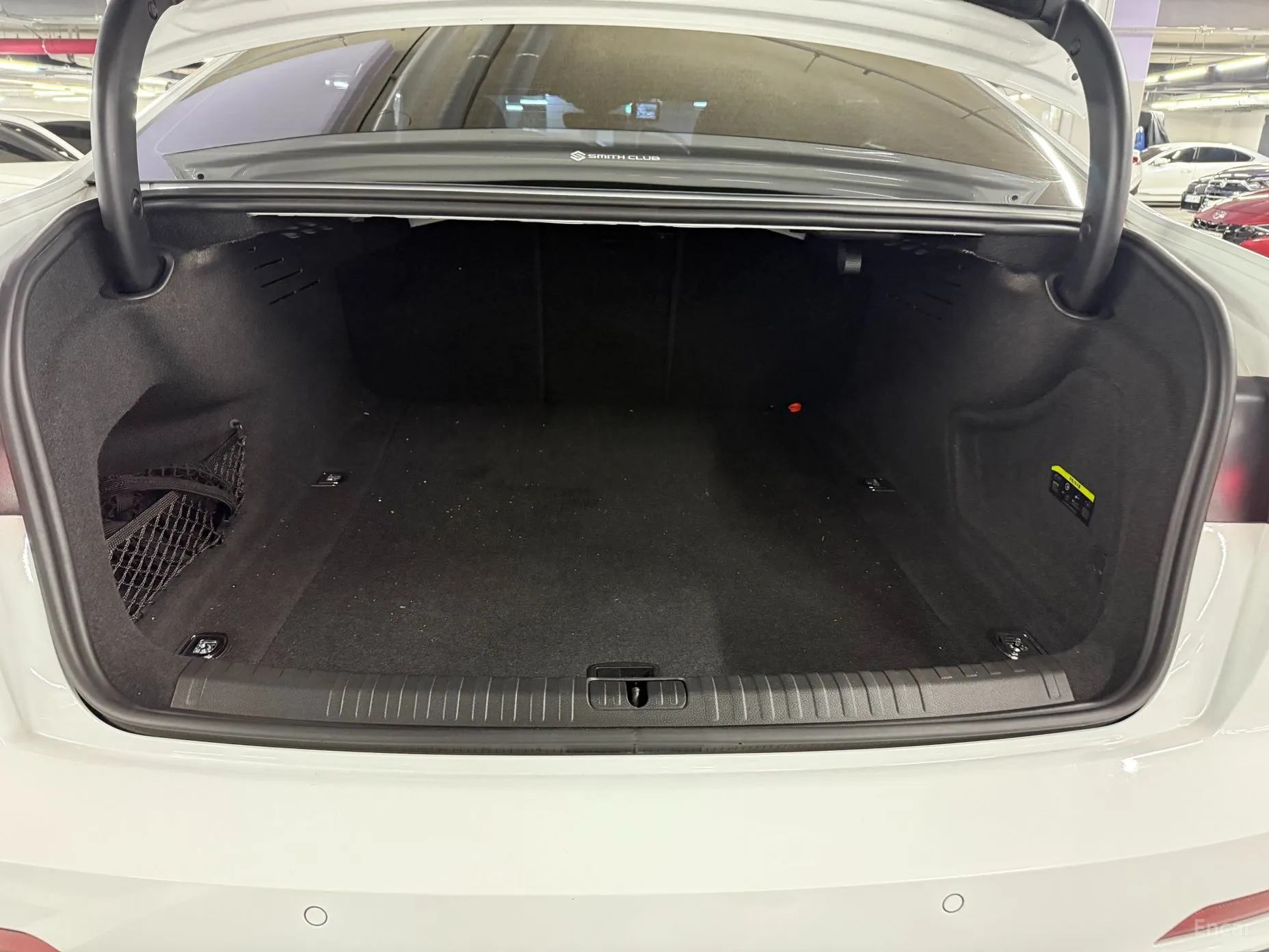 Audi A6 (C8) превью 16