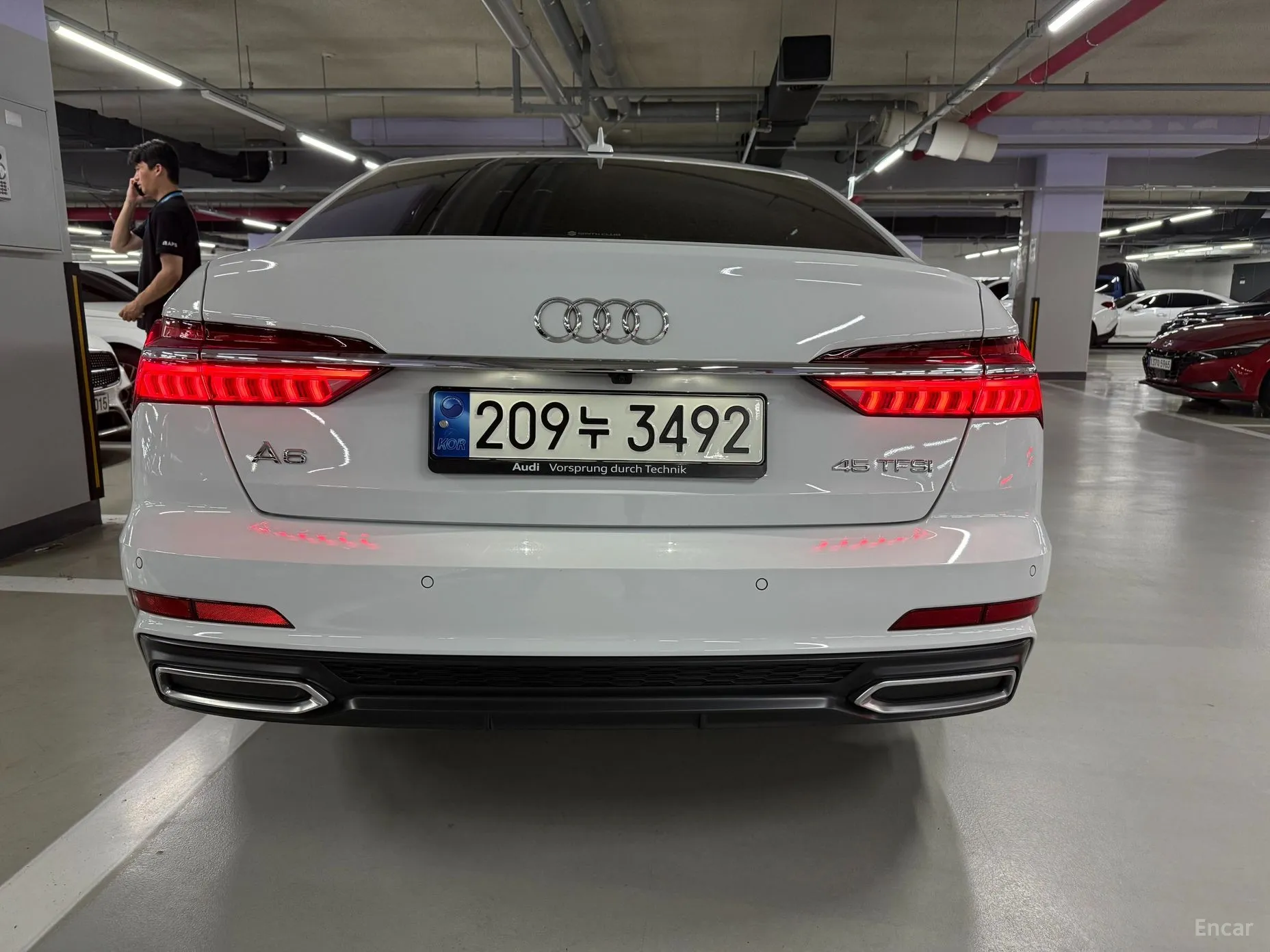Audi A6 (C8) превью 4