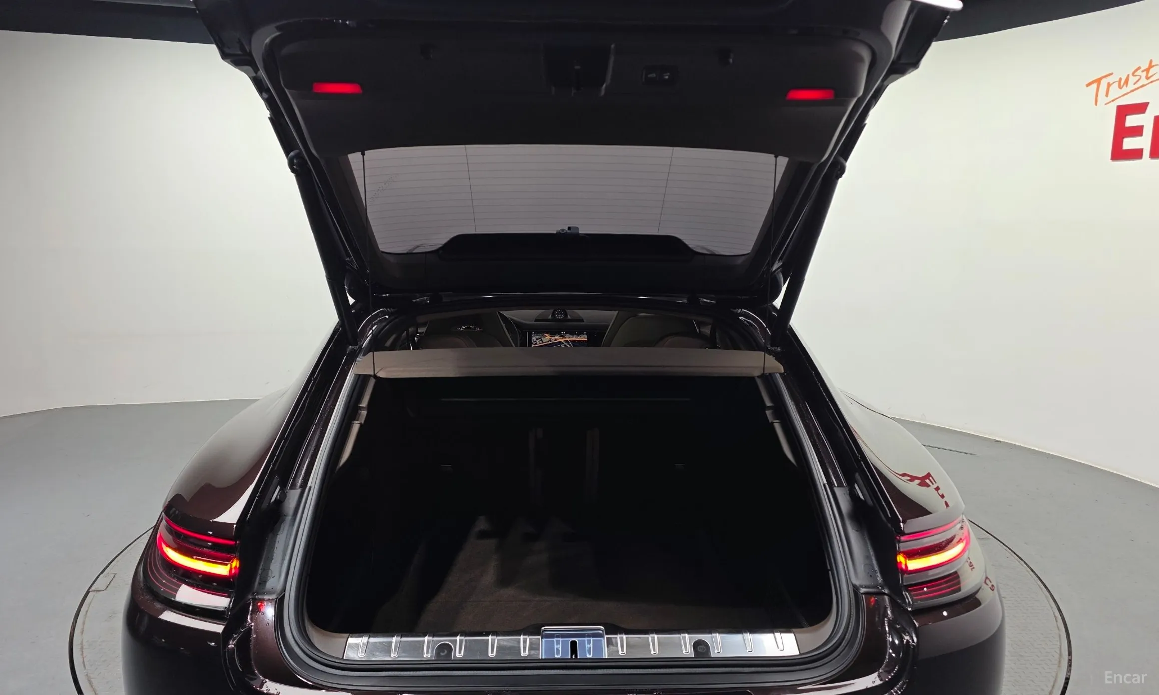 Porsche Panamera (971) превью 20
