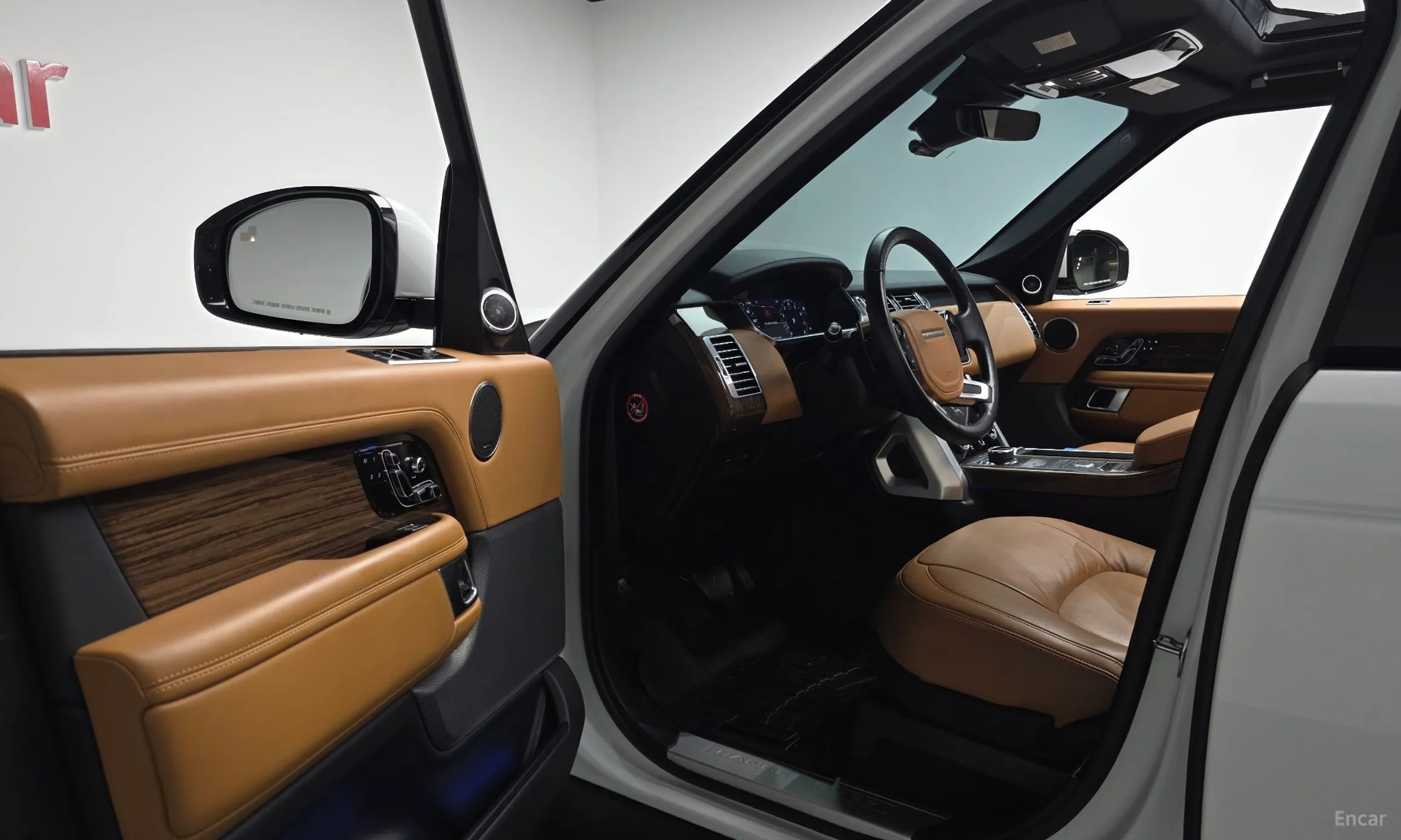Land Rover Range Rover 4th Generation превью 10